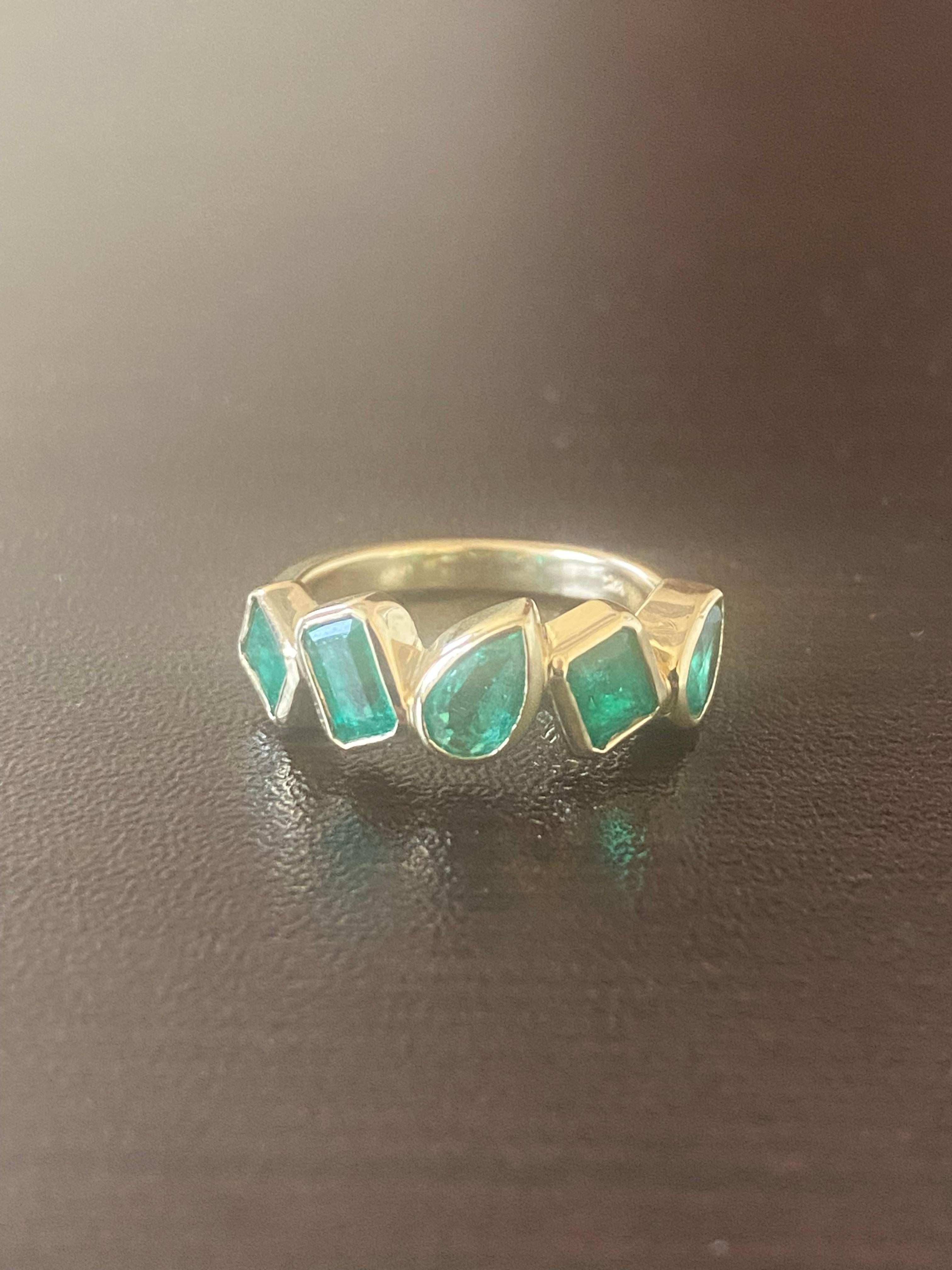 5 Stone Emerald Ring Yellow Gold In New Condition For Sale In Great Neck, NY