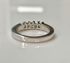 5-Stone Princess Cut Diamond Ring in 18 Karat White Gold