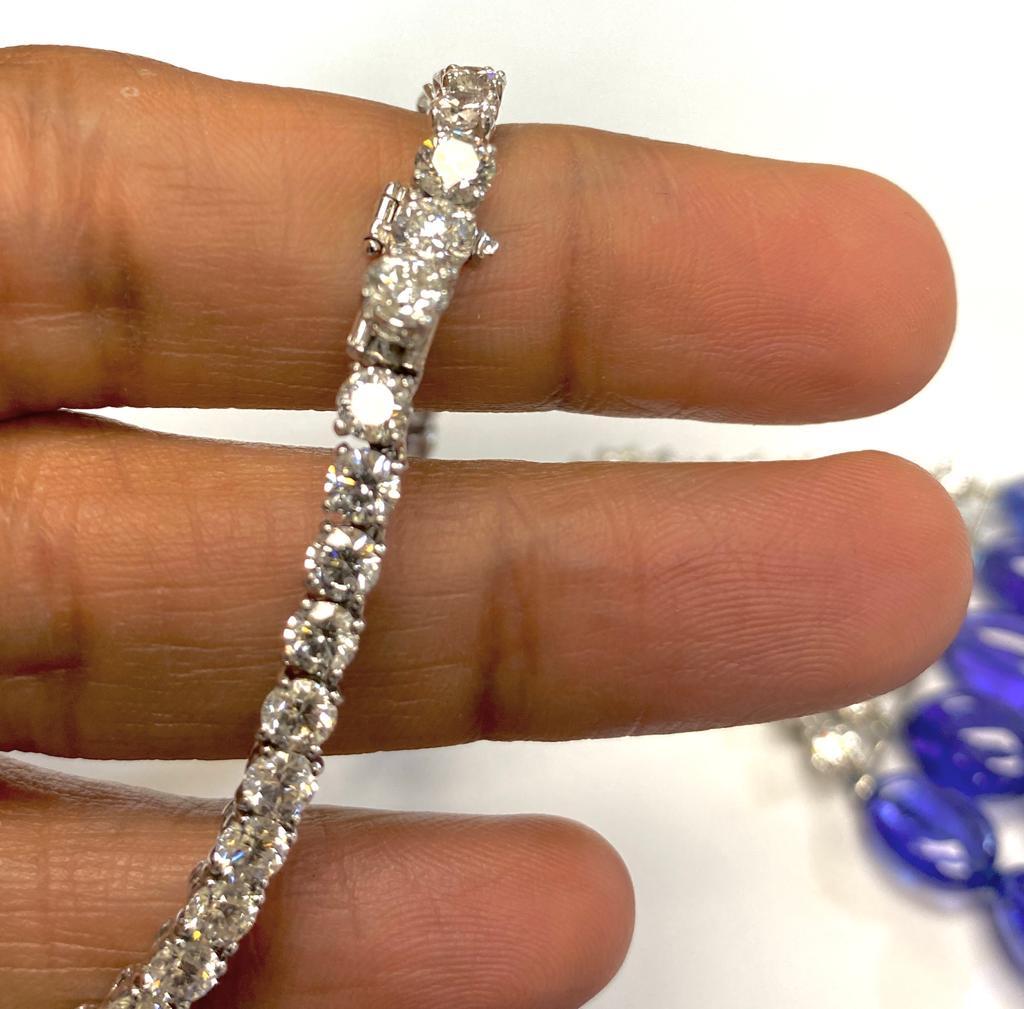 Goshwara 5 Strand Tanzanite Bead and And Diamond Necklace In New Condition For Sale In New York, NY