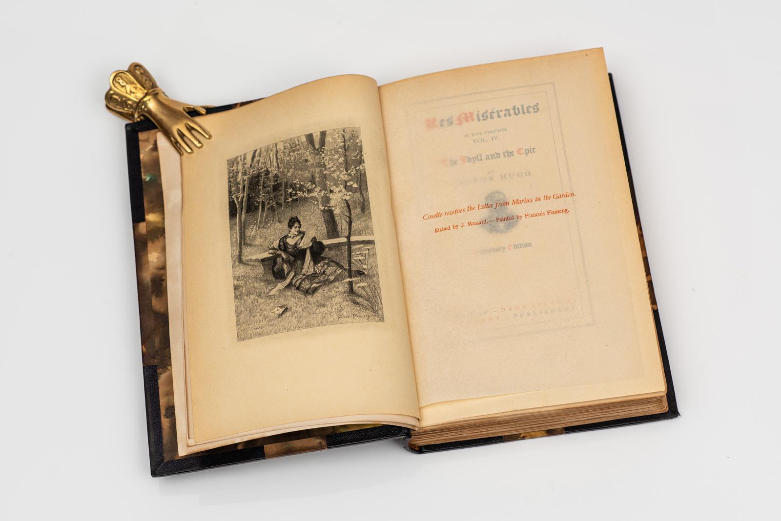 5 Volumes. Victor Hugo, Les Misérables in Five Volumes. In Good Condition In New York, NY