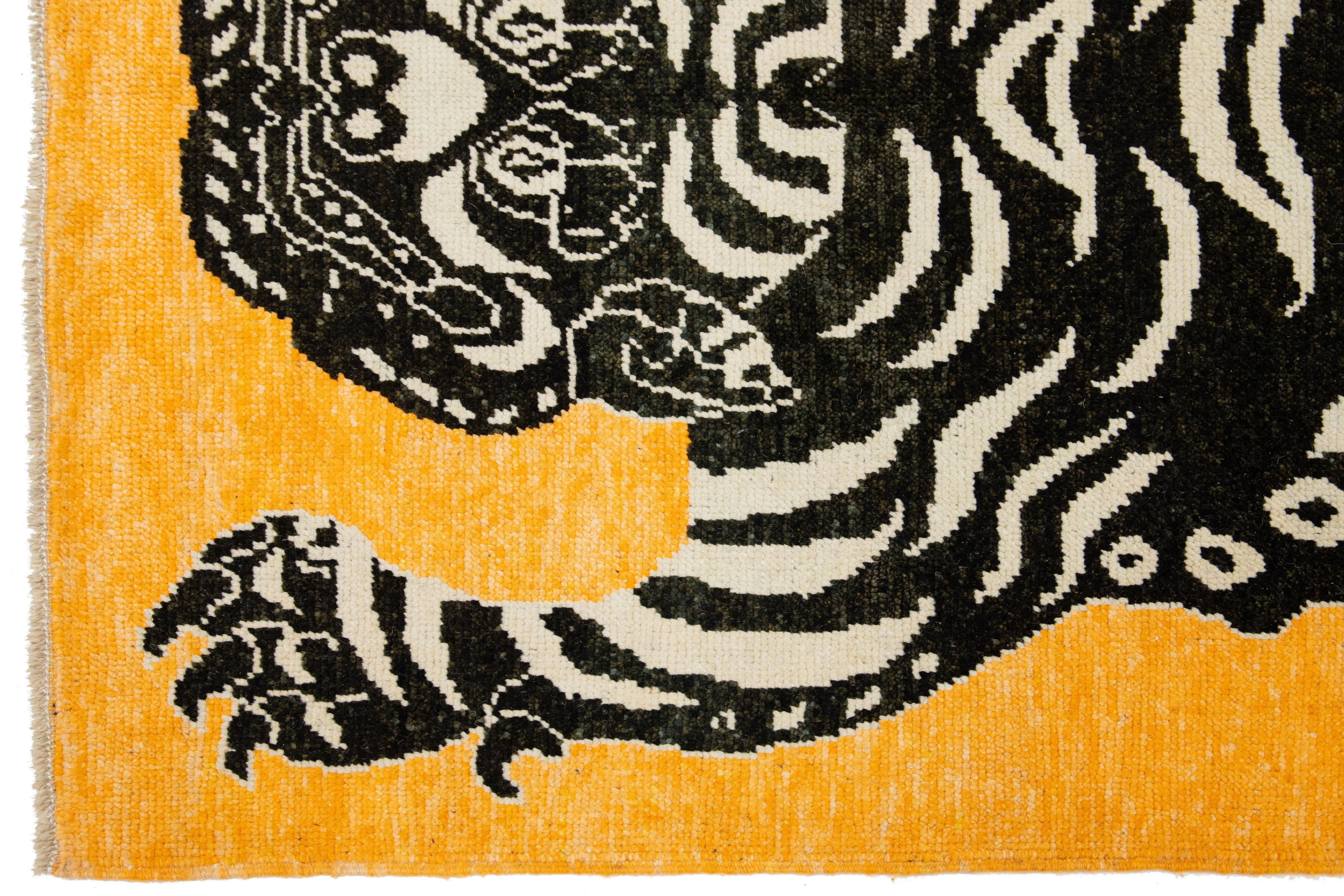 5 x 7 Hand Knotted Contemporary Wool Rug In Goldenrod Color with a Tiger Design For Sale 1