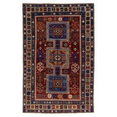 5 x 7 Vintage Kaukasischer roter Wollteppich aus Kaukasischer Wolle mit geometrischem Muster