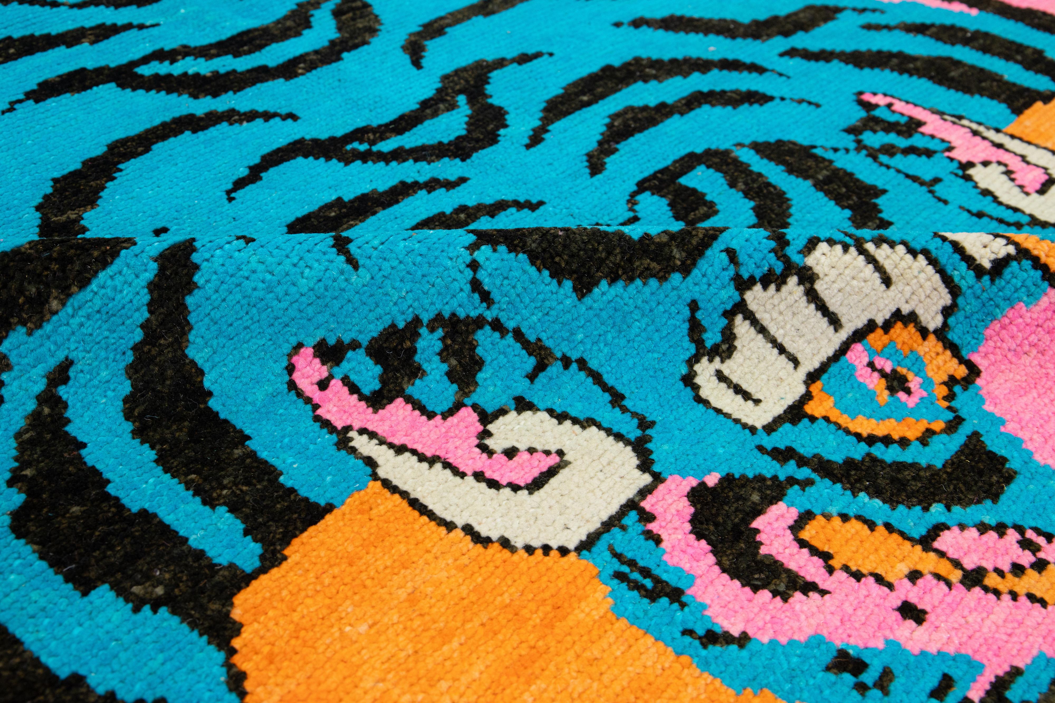 Turc 5 x 9 Tapis en laine moderne orange noué à la main avec un motif de tigre en vente