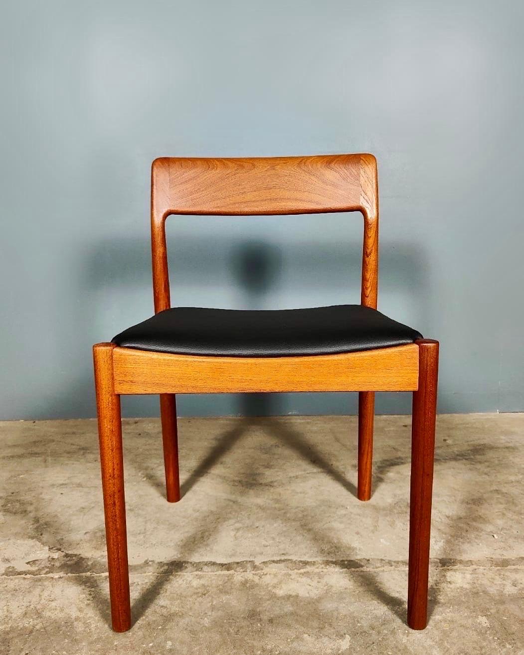 5 x Johannes Nørgaard For Nørgaards Møbelfabrik Teak Dining Chairs Mid Century In Excellent Condition For Sale In Cambridge, GB