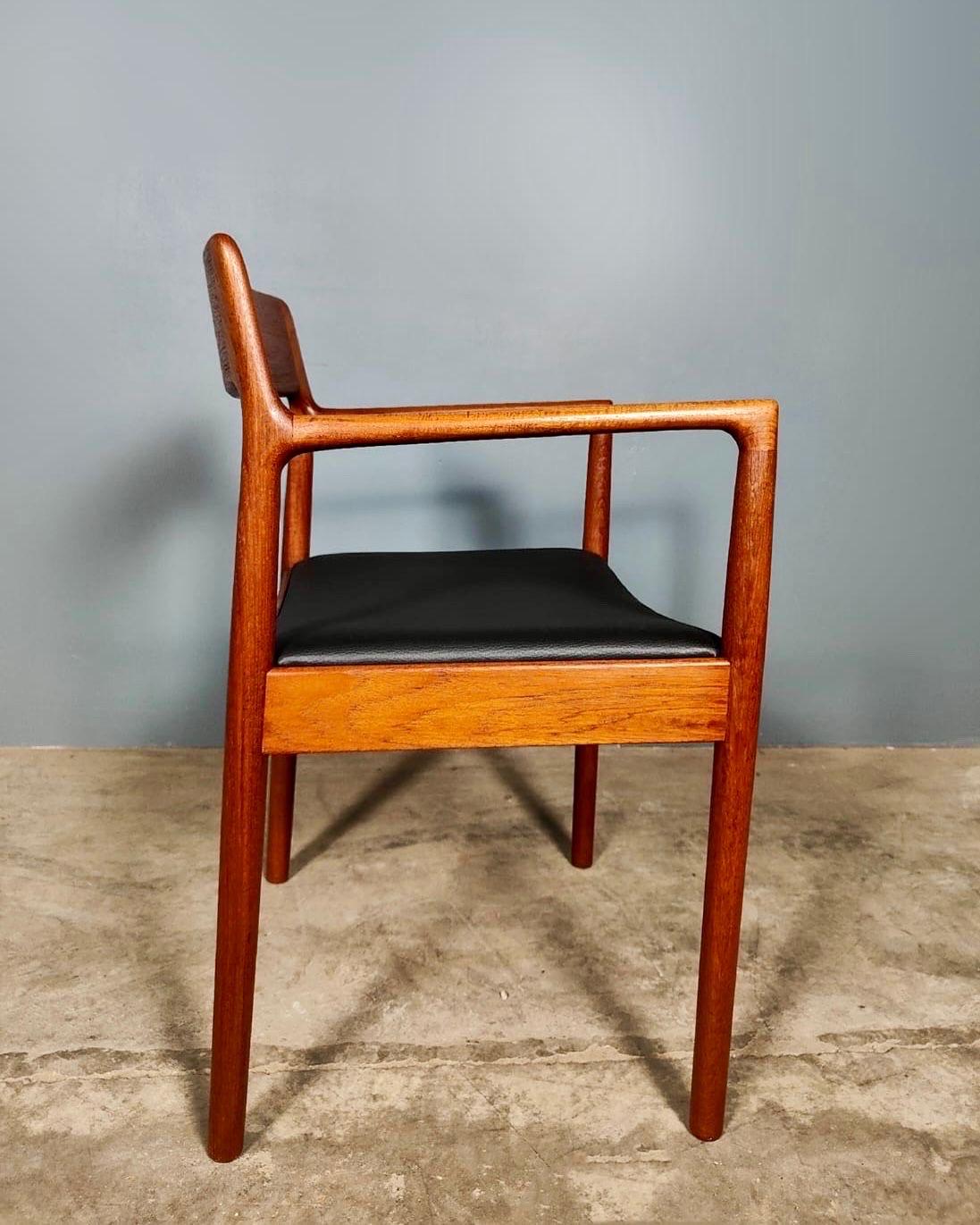 5 x Johannes Nørgaard For Nørgaards Møbelfabrik Teak Dining Chairs Mid Century 1