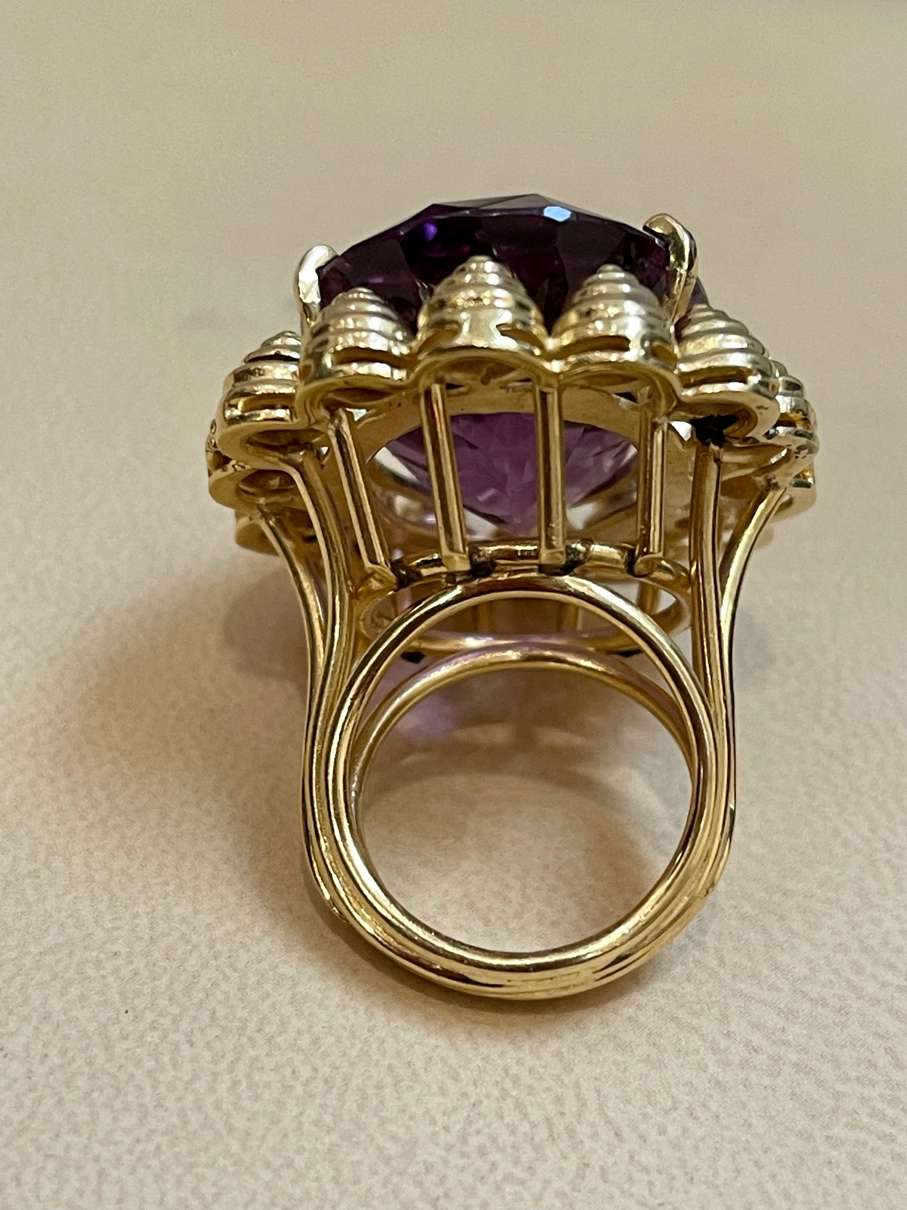 50 Carat Amethyst Cocktail Ring in Solid 18 Karat Yellow Gold 29 Grams For Sale 1