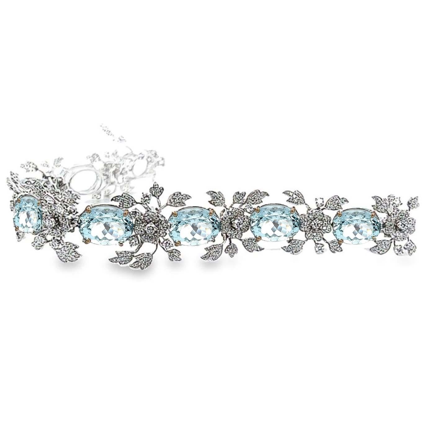 50 Carat Aquamarine and Diamond Bracelet For Sale 1