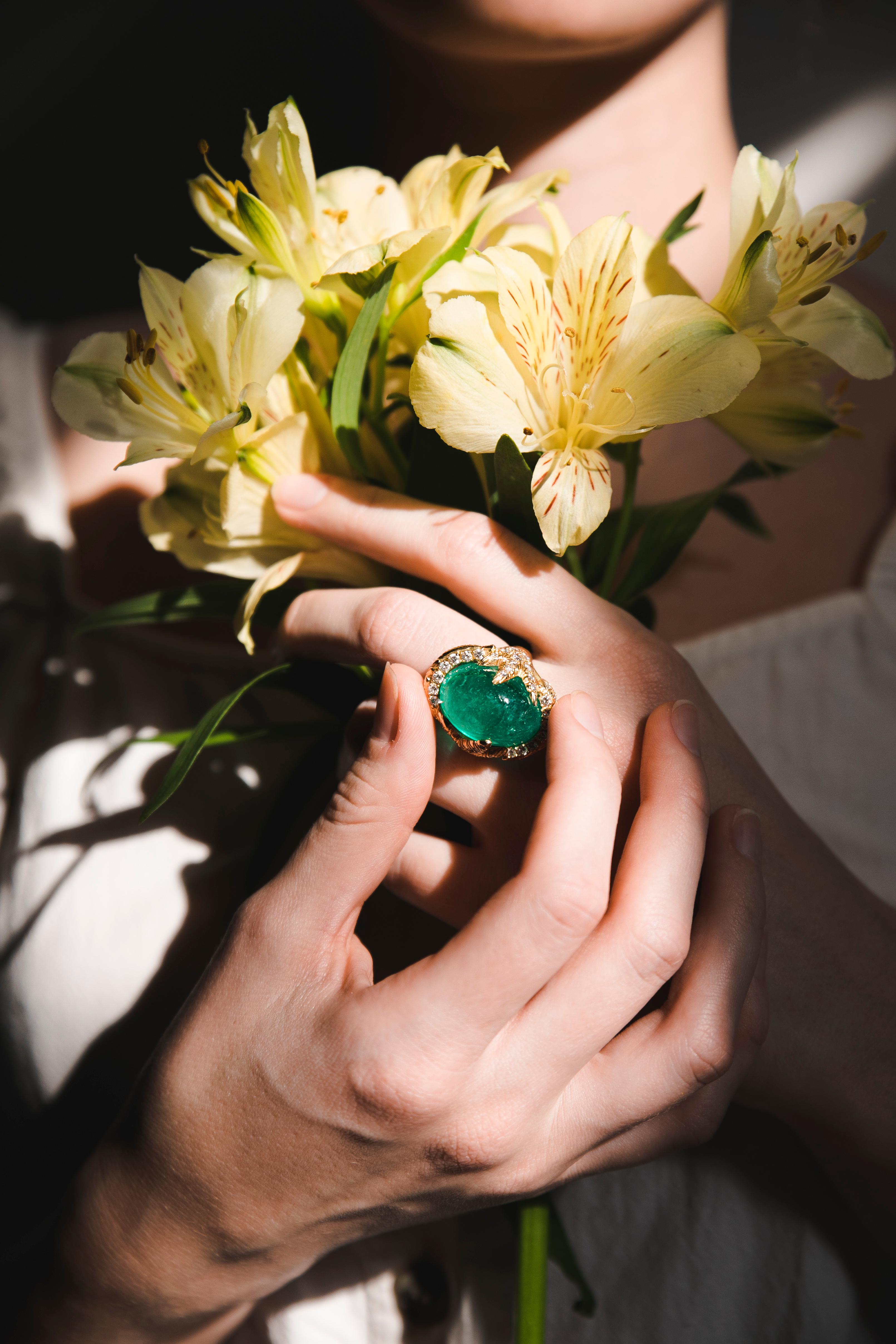 50 Carat Cabochon Emerald Diamonds 18 Karat Gold Ring Whimsical 4