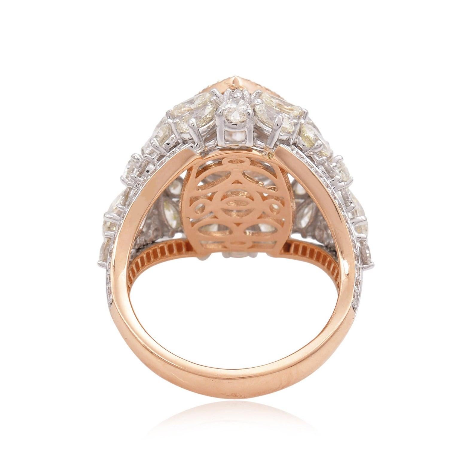 For Sale:  5.0 Carat Diamond 18 Karat Gold Ring 2