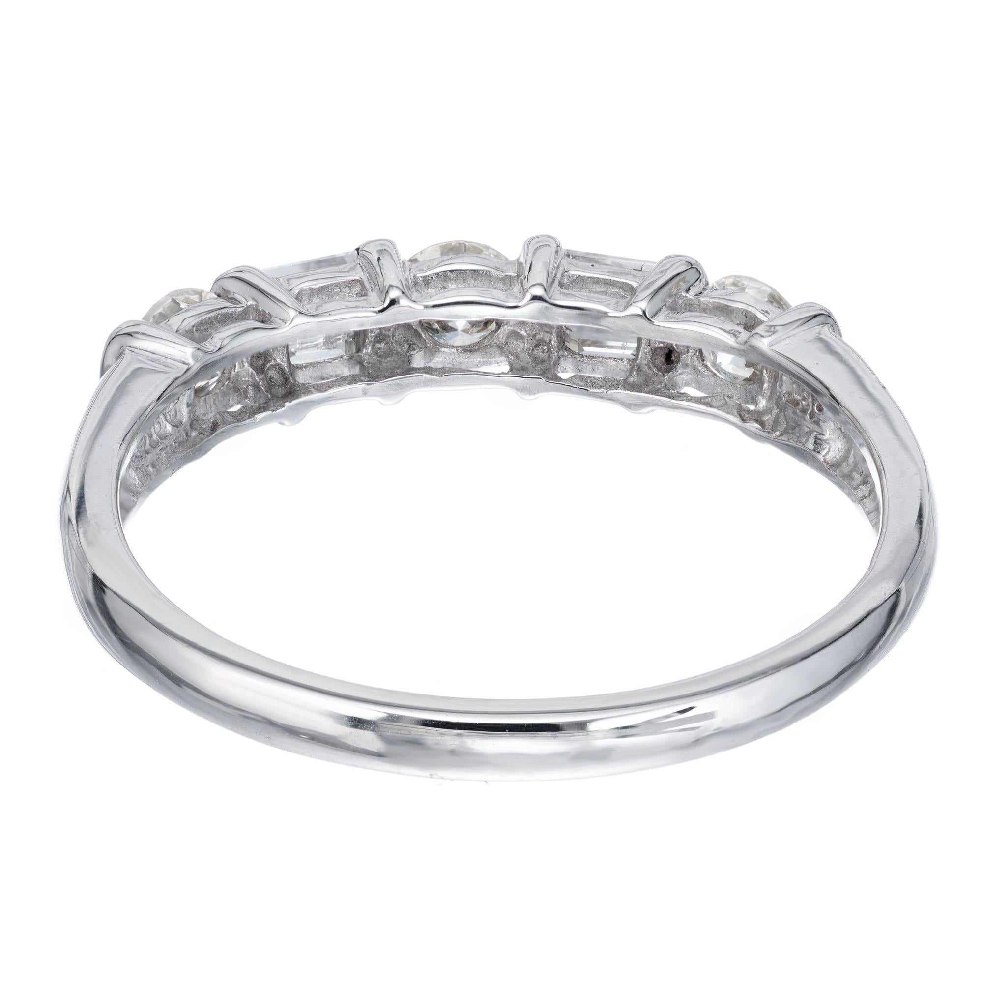 alternating round and baguette diamond wedding band
