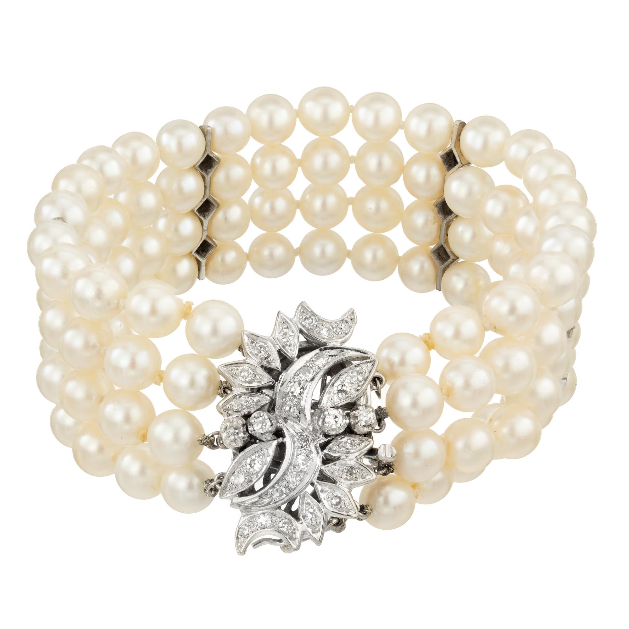 Pulsera de cuatro vueltas de diamantes de .50 quilates en venta