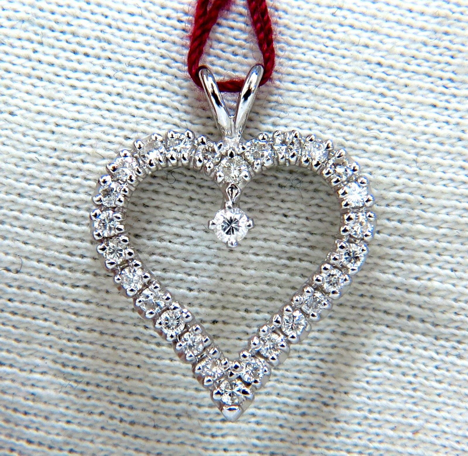 .50 Carat Diamond Heart Pendant 14 Karat In New Condition In New York, NY