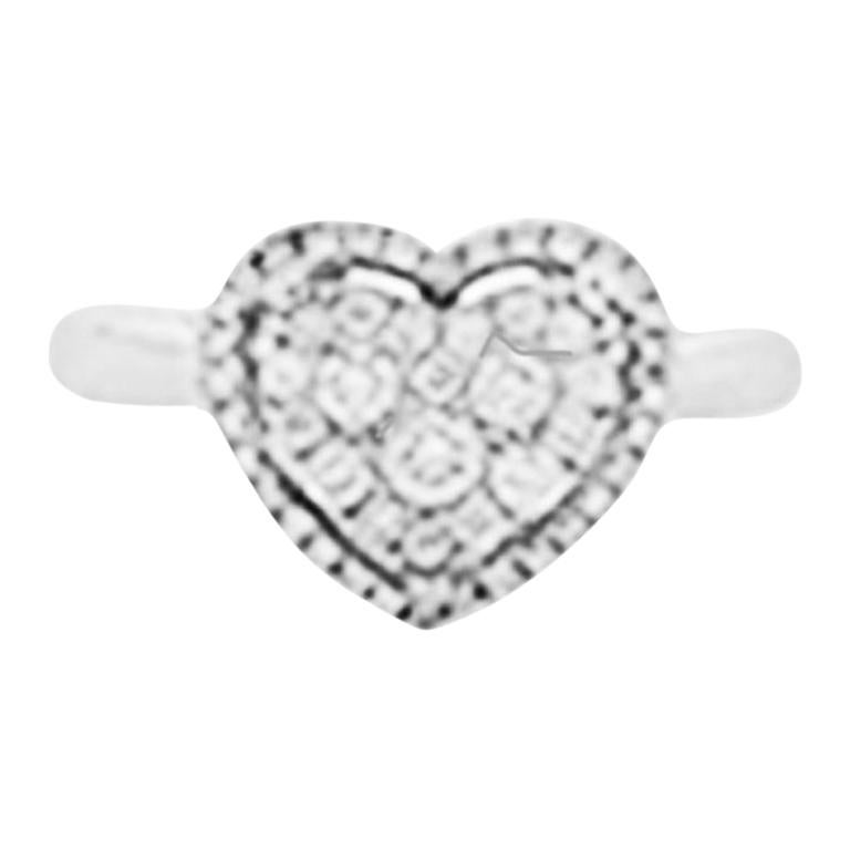 .50 Carat Diamond Heart Ring Invisible Custer 14 Karat For Sale