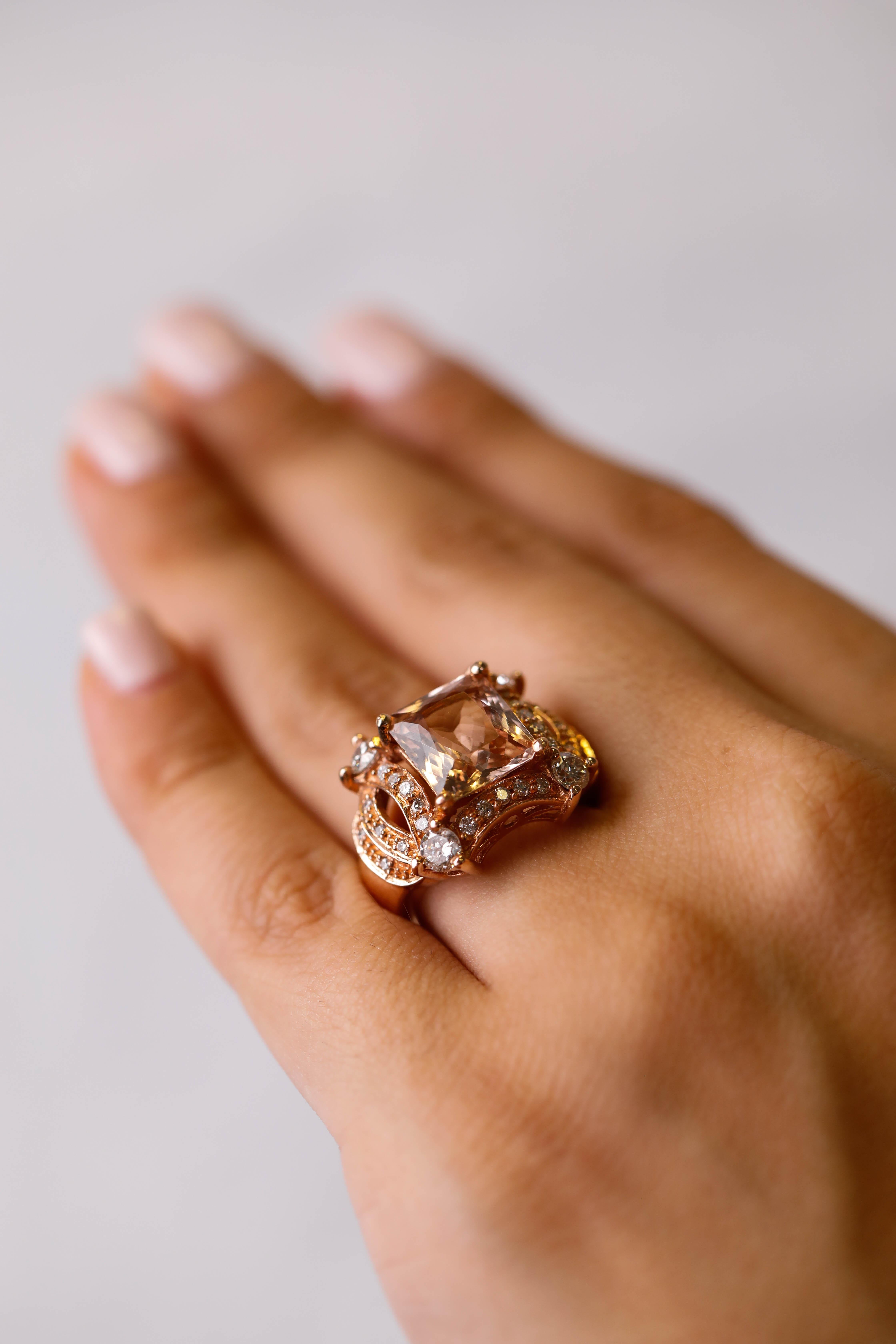 5 tcw Princess Cut Morganite and Diamond Ring in 14k Rose Gold Cocktail Ring In New Condition In New York, NY