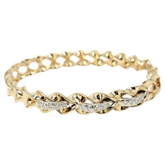 Bracelet jonc à charnière torsadé en or jaune avec diamants ronds de 0,50 carat au total