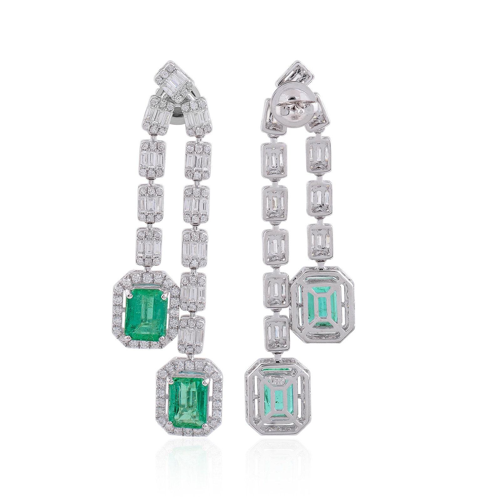 Mixed Cut 5.0 Carats Emerald 3.40 Carat Baguette Diamond 14 Karat Gold Earrings For Sale