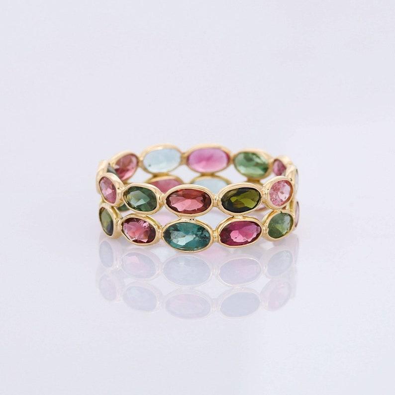 Este anillo ha sido meticulosamente elaborado en oro amarillo de 18 quilates y engastado a mano con 5,0 quilates de turmalina

El anillo es de la talla 7 y puede cambiarse a una talla mayor o menor si se solicita. 
SEGUIR  escaparate de MEGHNA