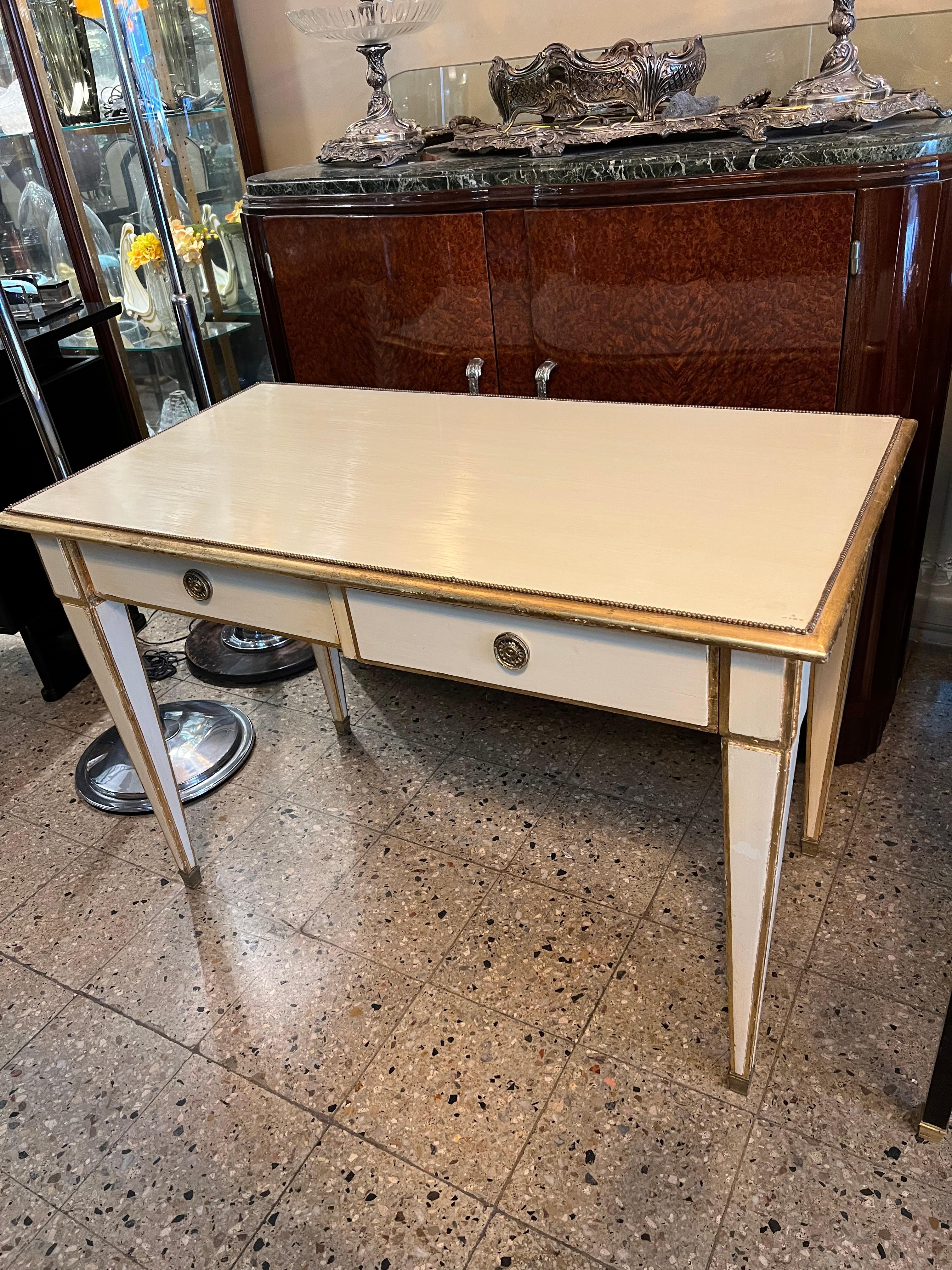 Space Age 50° Desk at the Alvear Palace Hotel in Argentina For Sale
