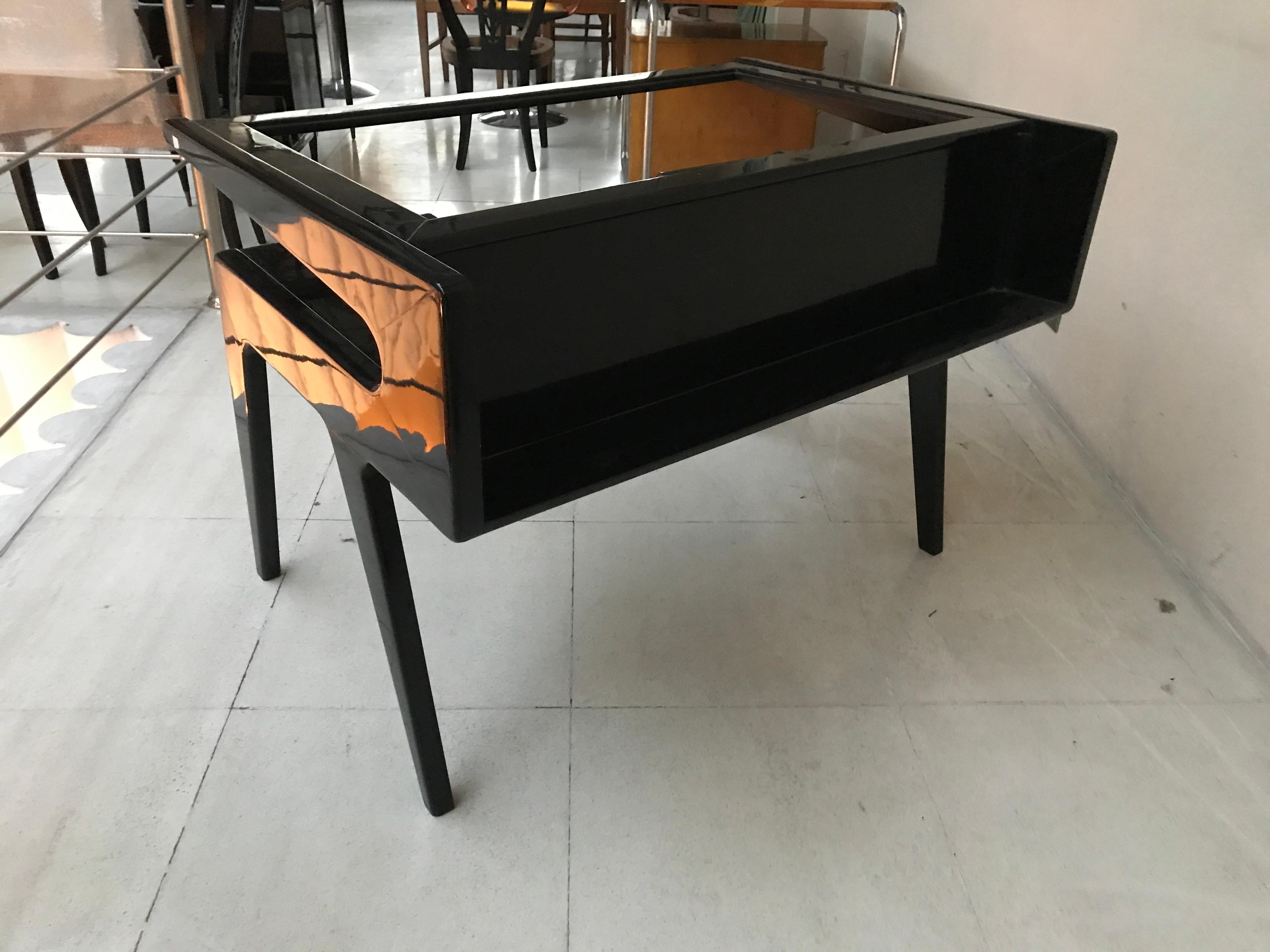 50° Desk Italian, Material, Wood For Sale 1