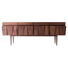 50% di deposito non rimborsabile / Craft Associates Furniture Credenza