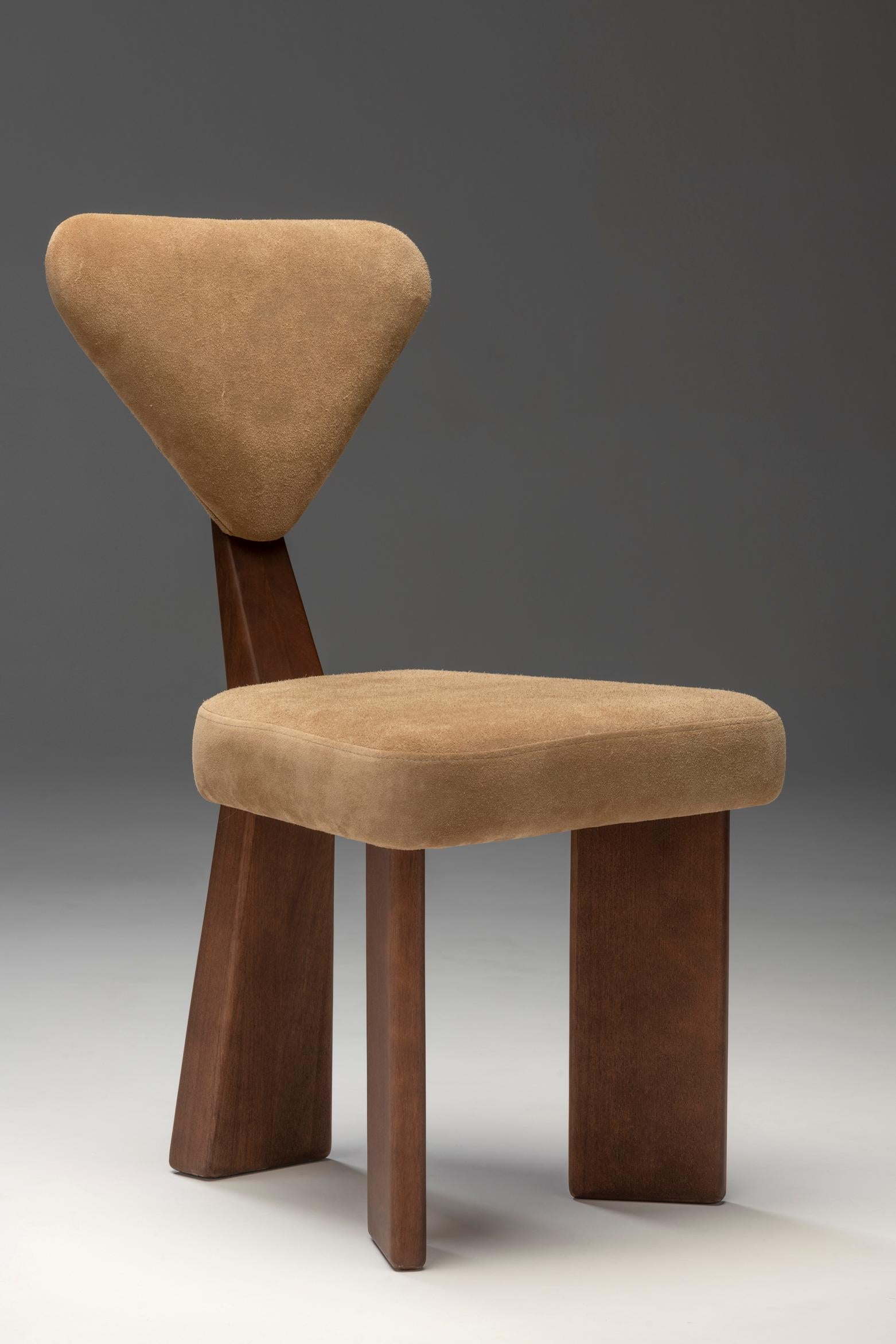 50% of 4 Giraffe dining Chair to Fareez 13