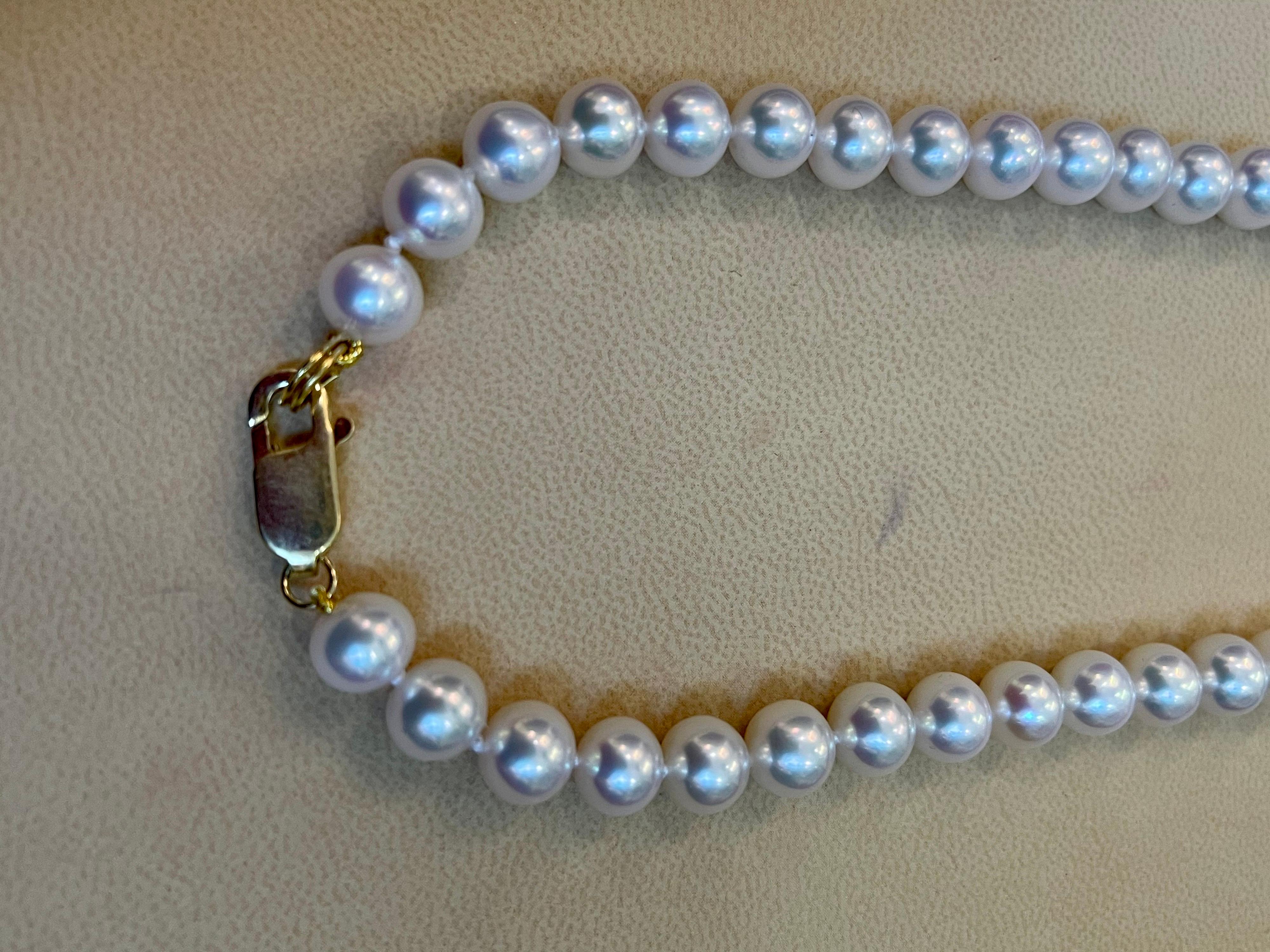 50 Round Akoya Pearls Strand Necklace Set in 14 Karat Gold Clasp 4