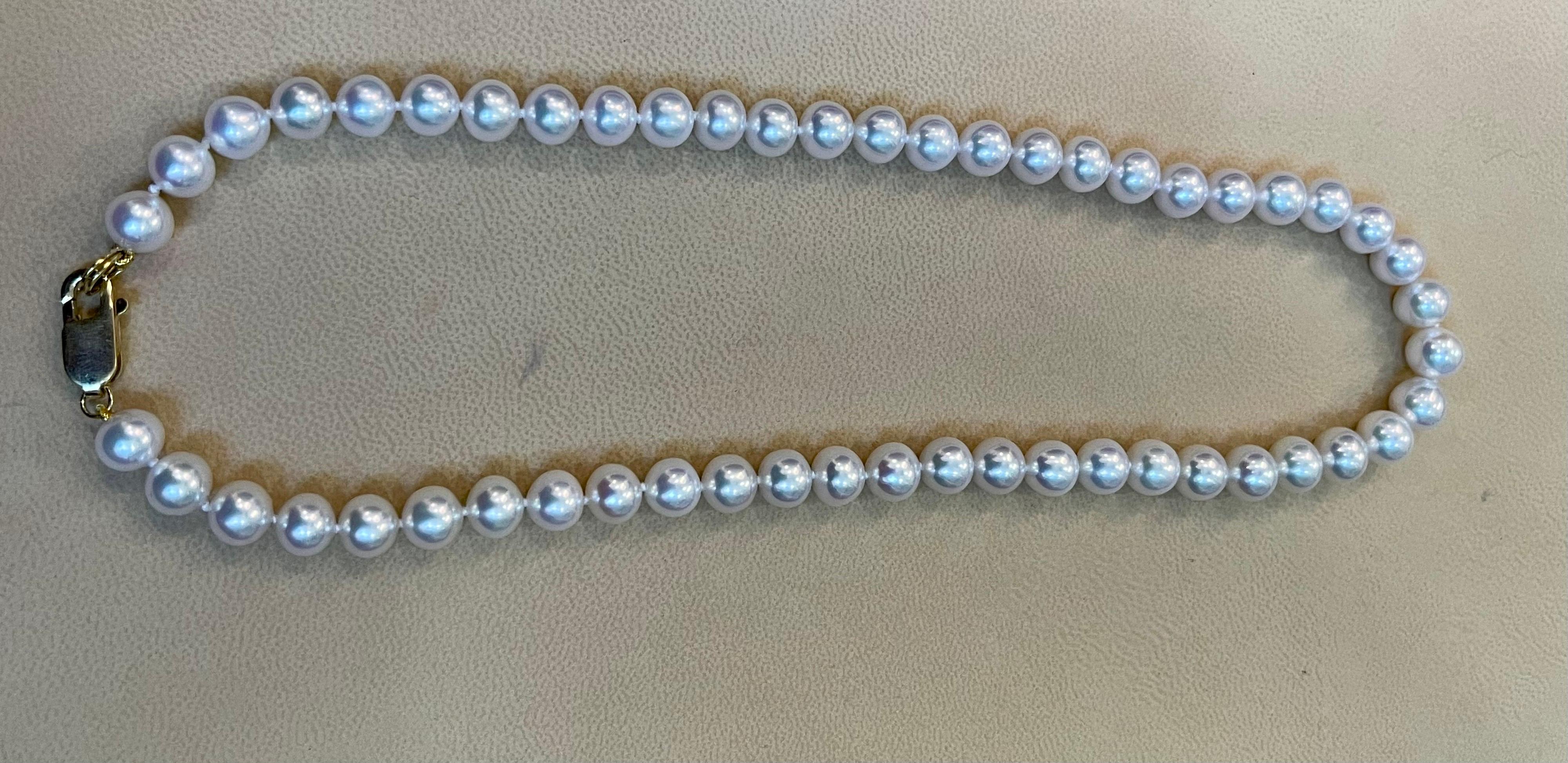 50 Round Akoya Pearls Strand Necklace Set in 14 Karat Gold Clasp For Sale 5