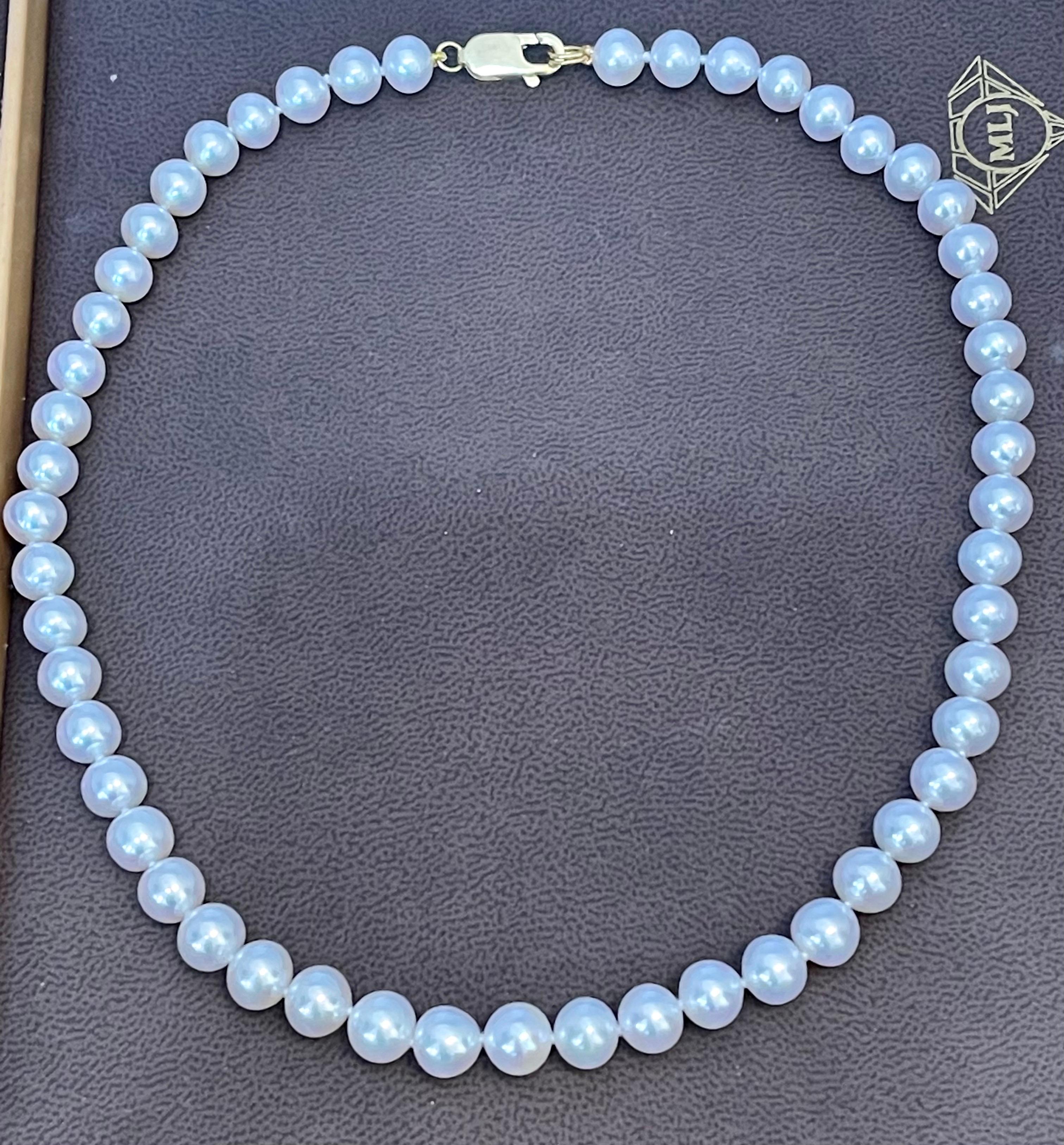 50 Round Akoya Pearls Strand Necklace Set in 14 Karat Gold Clasp 6