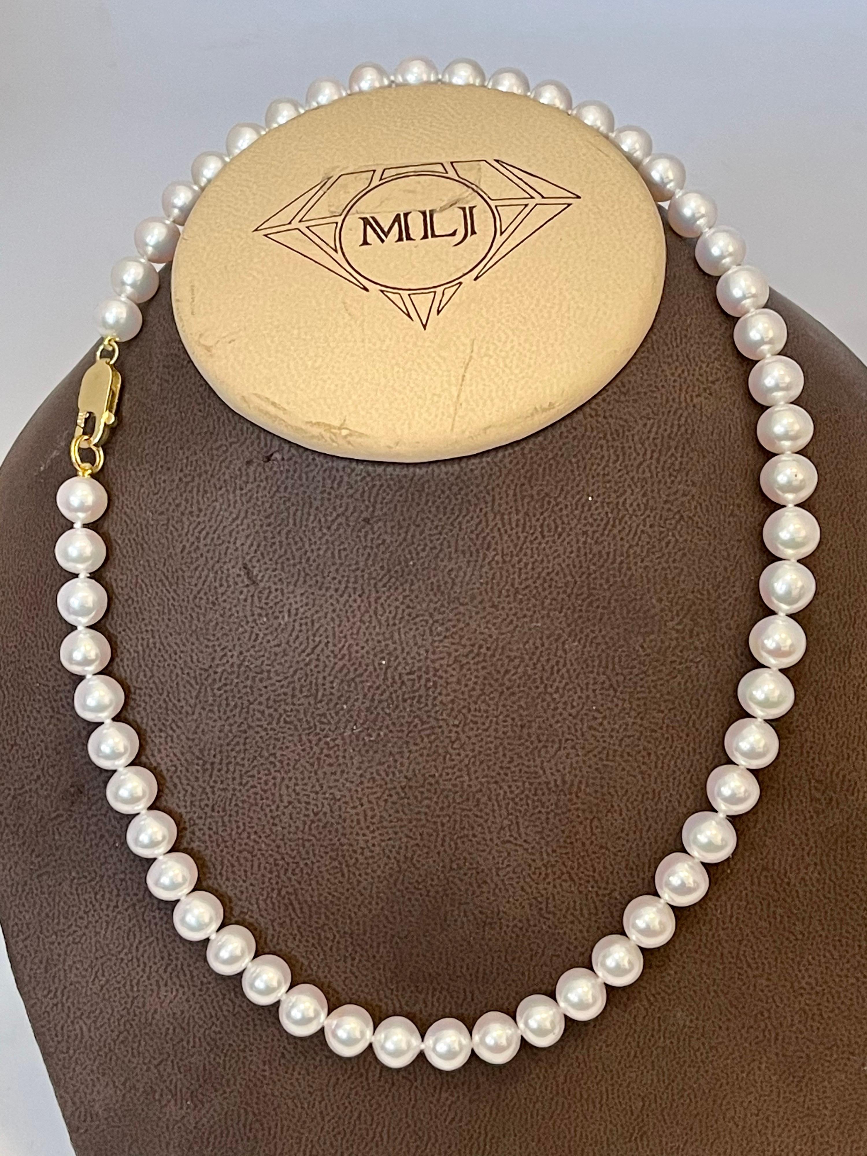50 Round Akoya Pearls Strand Necklace Set in 14 Karat Gold Clasp 8
