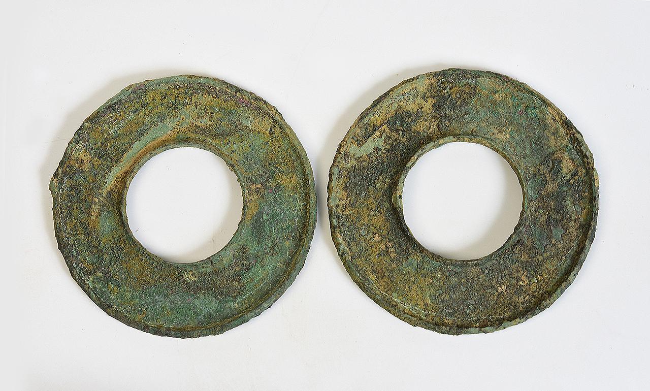 500 B.C., Dong Son, a Pair of Antique Khmer Bronze Bangle Bracelet 13