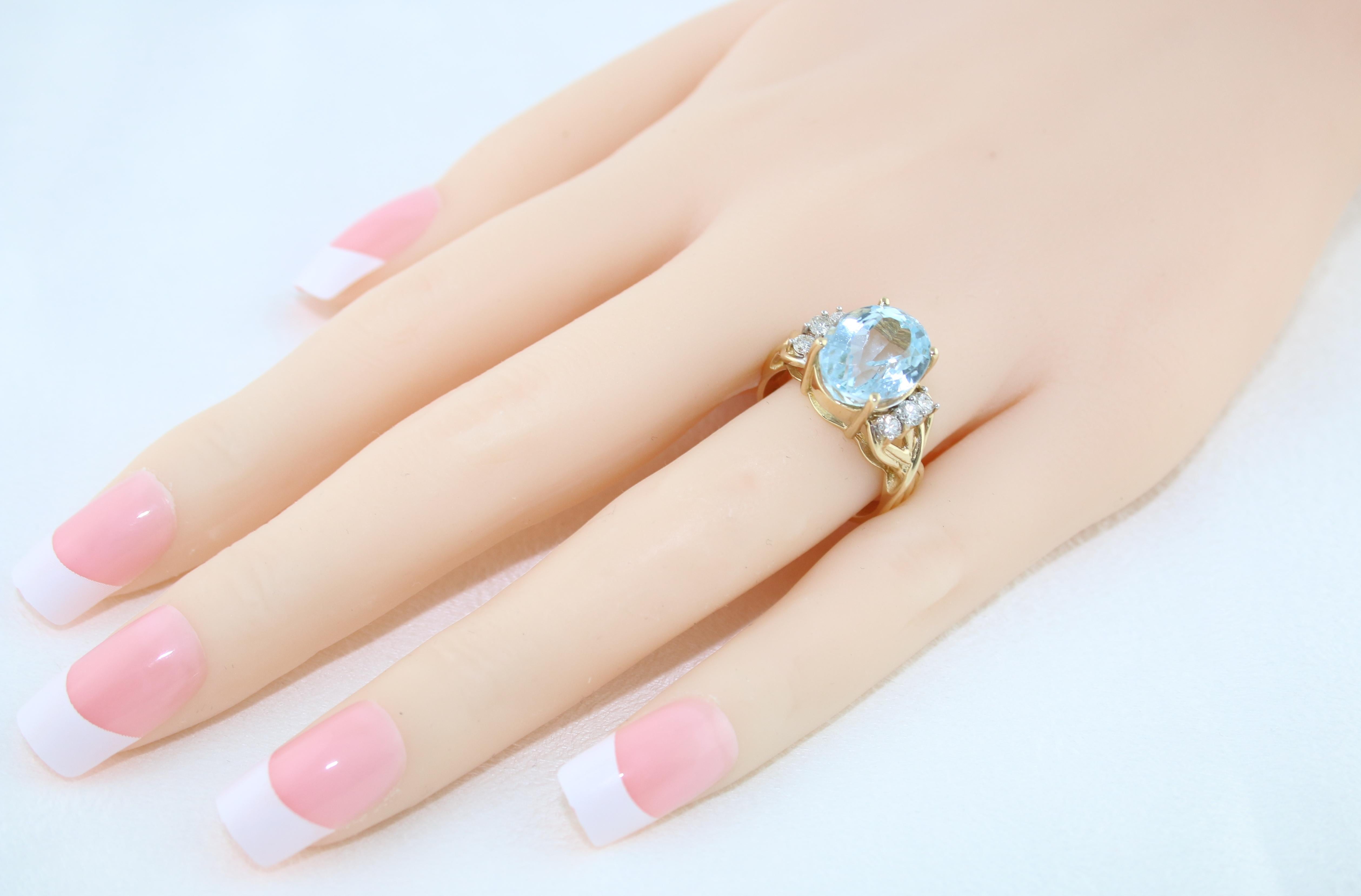 Women's 5.00 Carat Blue Topaz Diamond Gold Ring For Sale