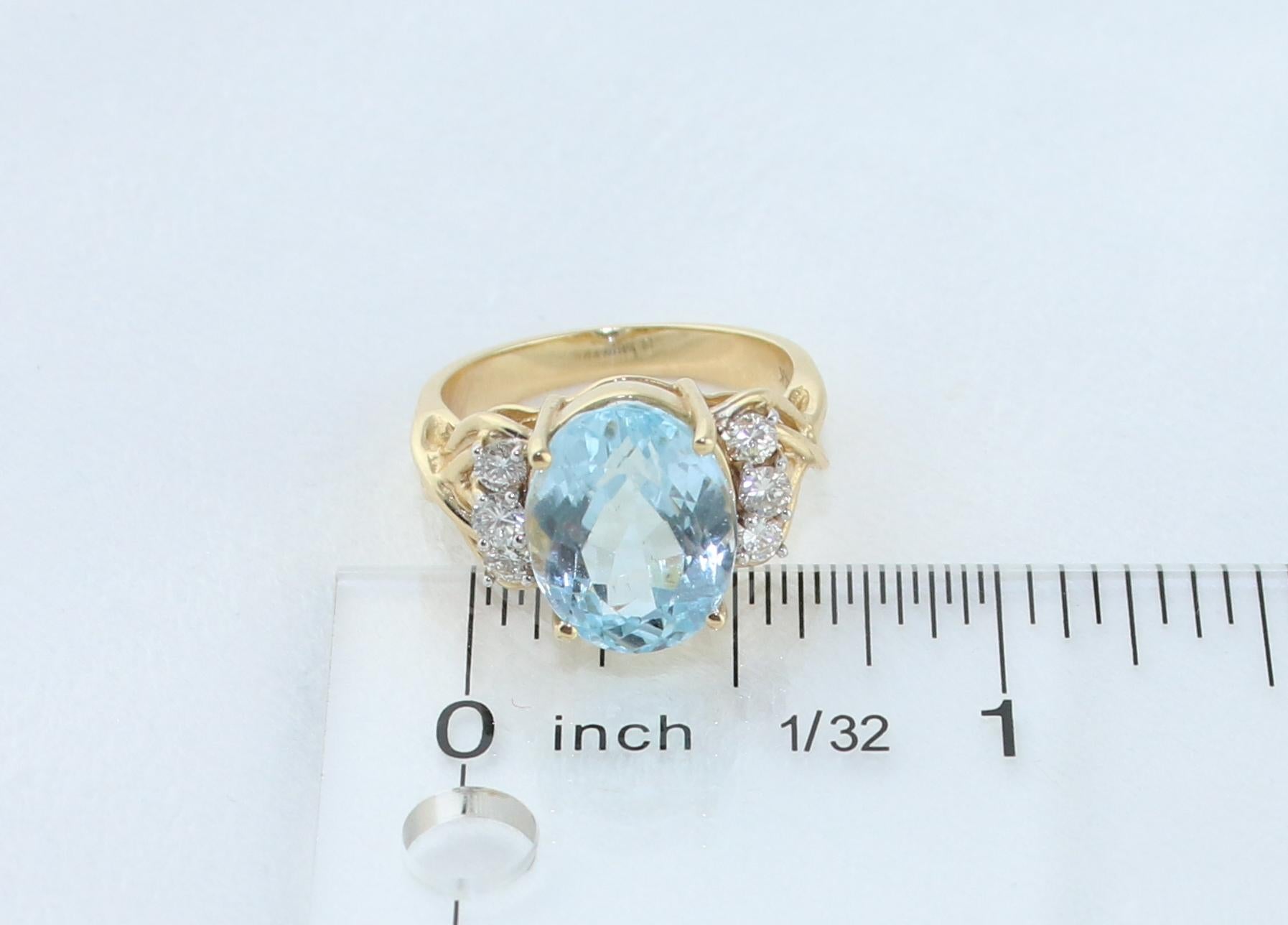 5.00 Carat Blue Topaz Diamond Gold Ring For Sale 2