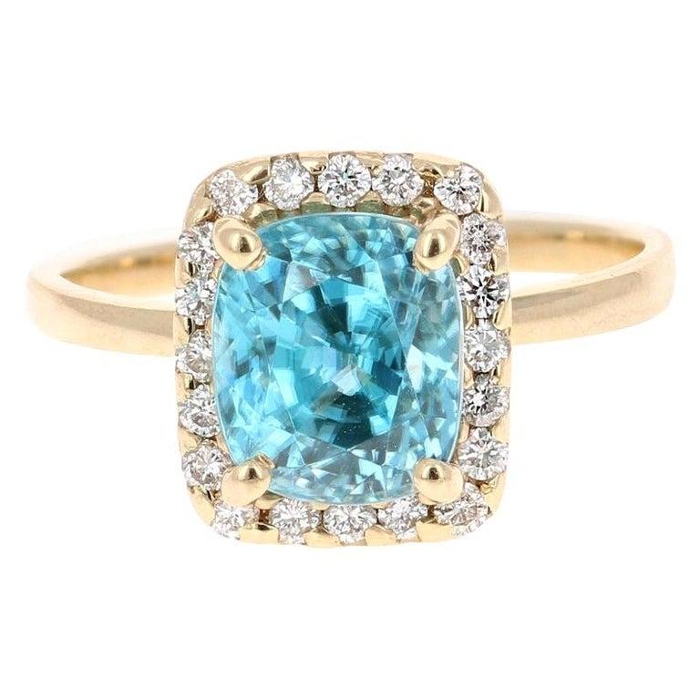 Bague en or jaune 14 carats avec zircon bleu de 5,00 carats et diamants