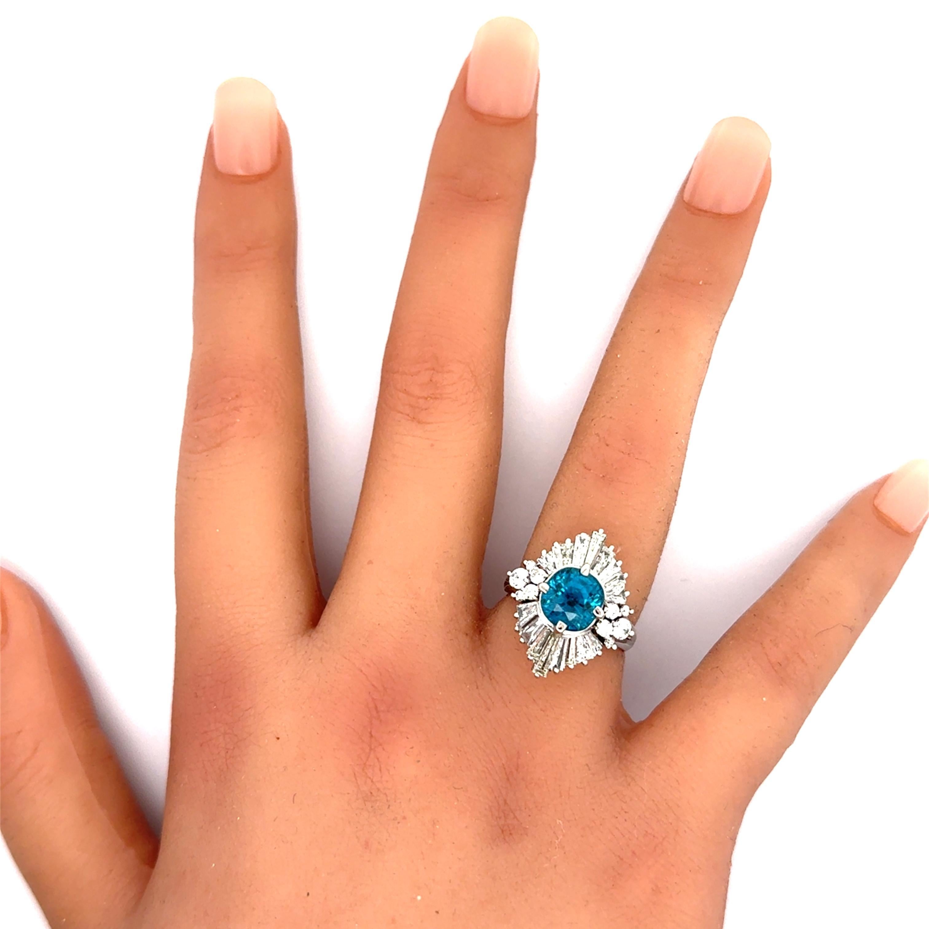 Women's 5.00 Carat Blue Zircon Diamond Platinum Burst Ring For Sale