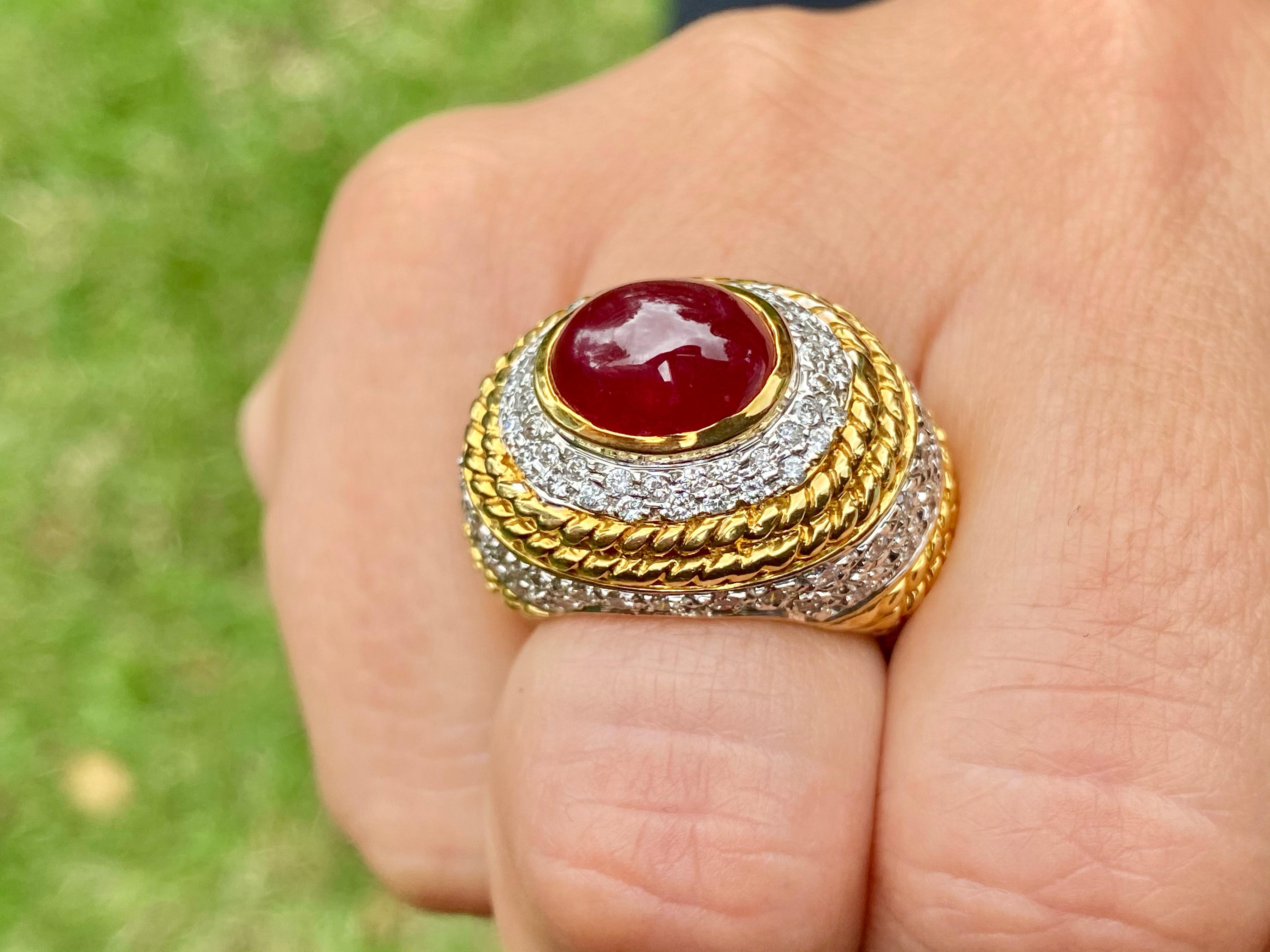 5.00 Carat Cabochon-Cut Ruby, Diamond and 18K Yellow Gold Cocktail Ring For Sale 7