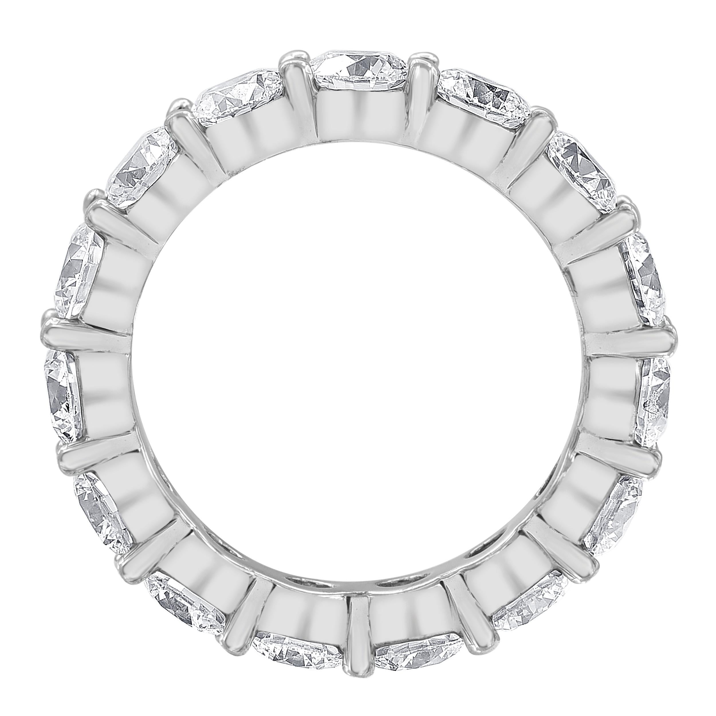 5.00 Carat Diamond Platinum Prong Set Eternity Band In New Condition For Sale In SECACUS, NJ