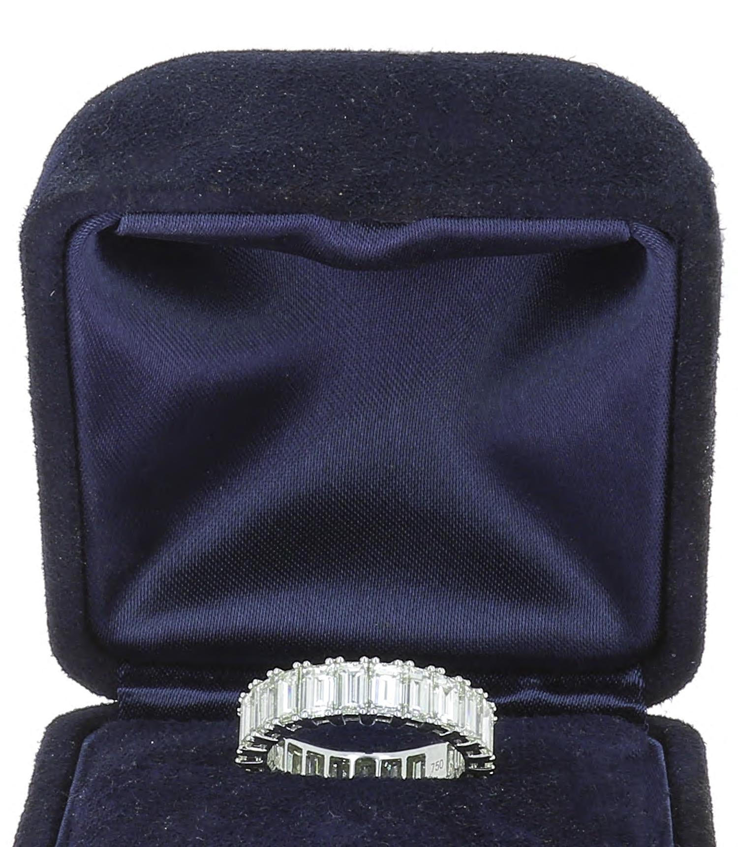5.00 Carat Emerald Cut White Diamond Eternity Ring / Band Rings/ 18 Karat Gold For Sale 1