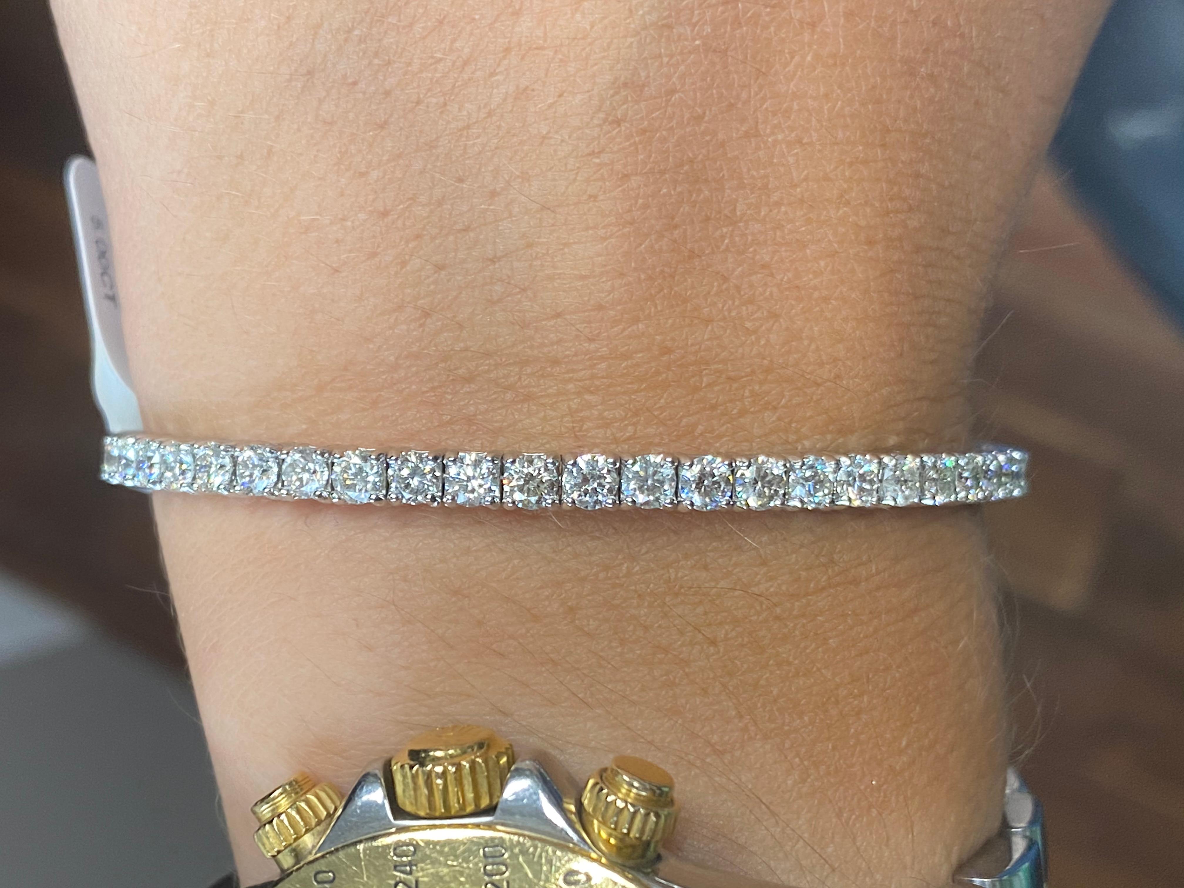 flexible diamond bracelet