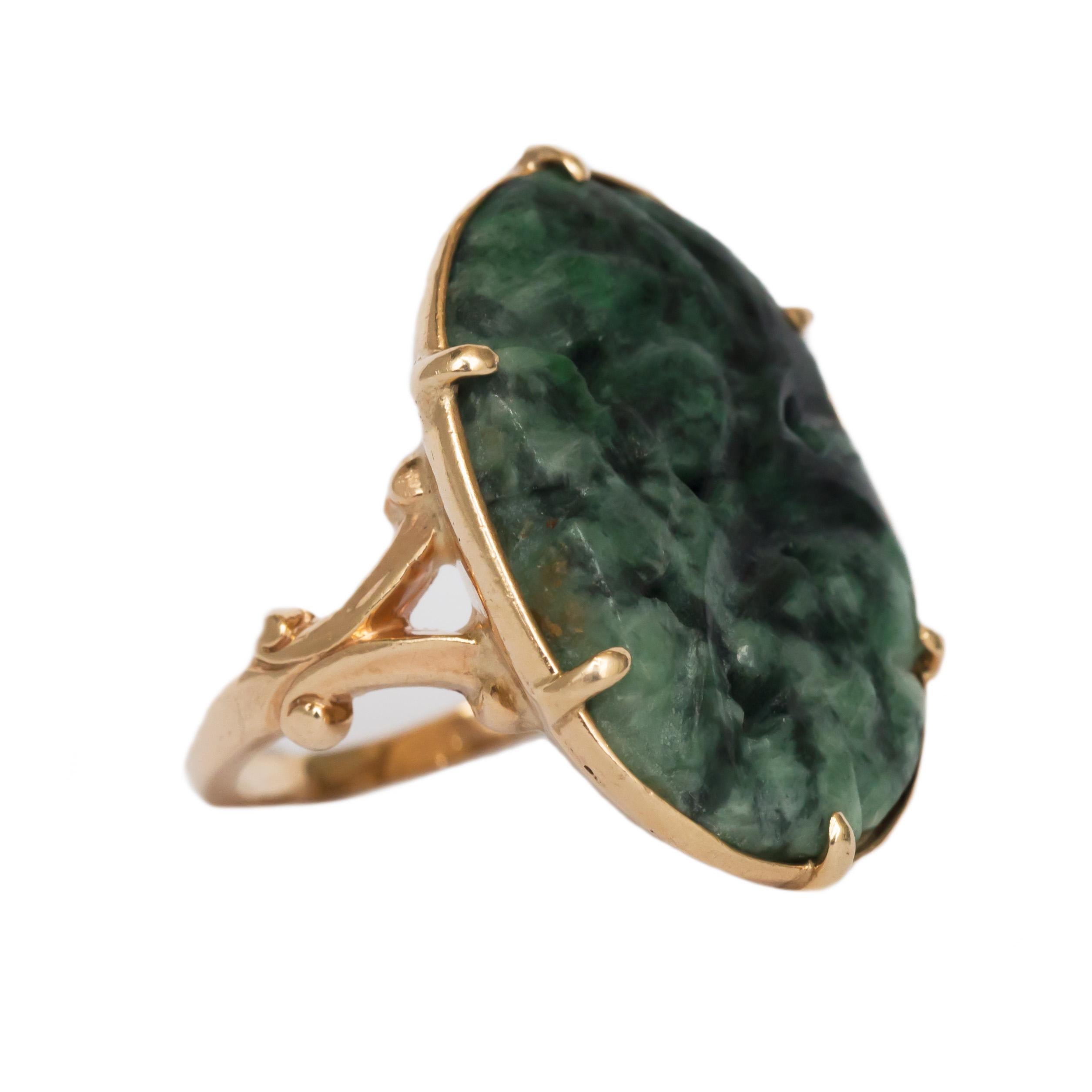 Retro 5.00 Carat Jade Yellow Gold Cocktail Ring For Sale