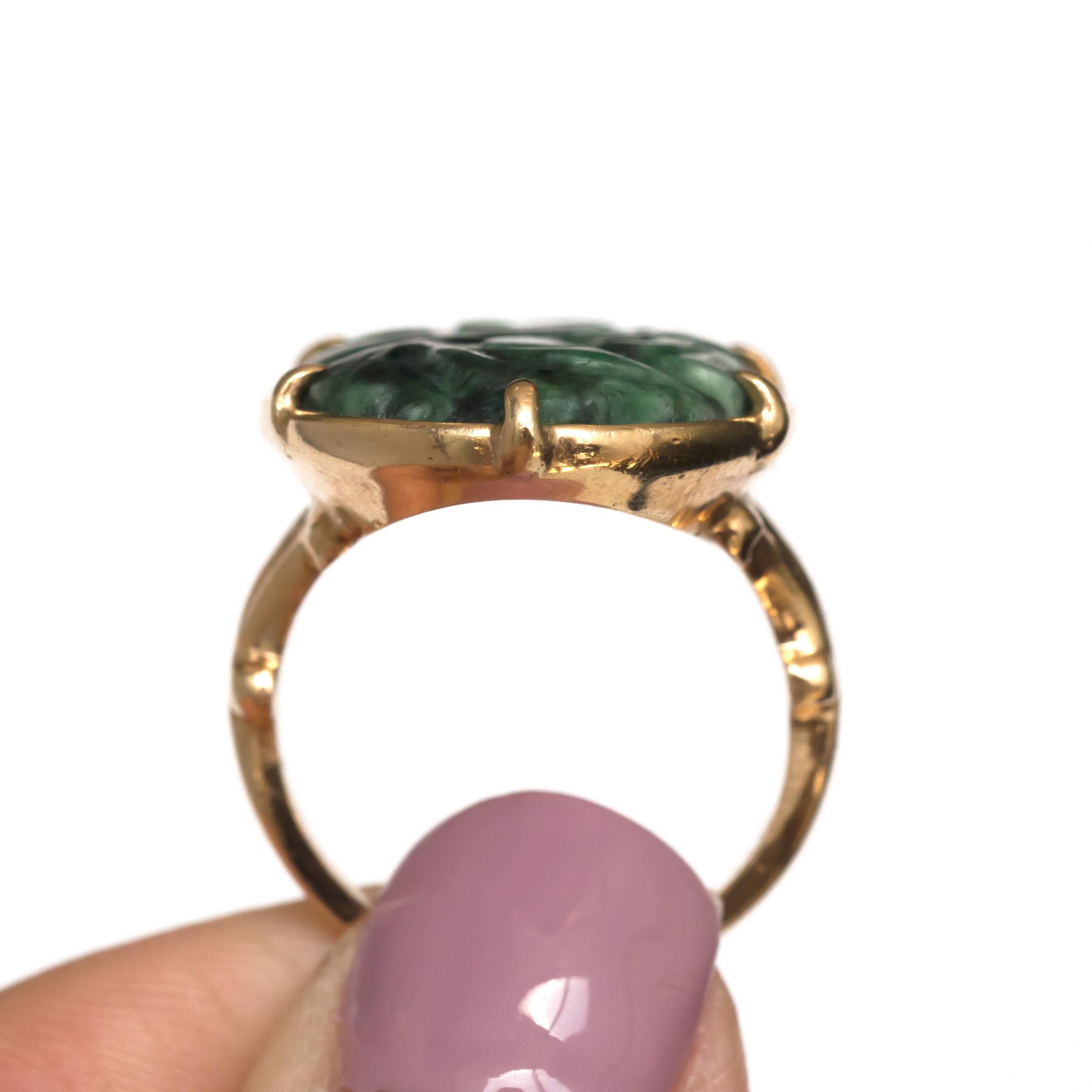 Women's or Men's 5.00 Carat Jade Yellow Gold Cocktail Ring For Sale