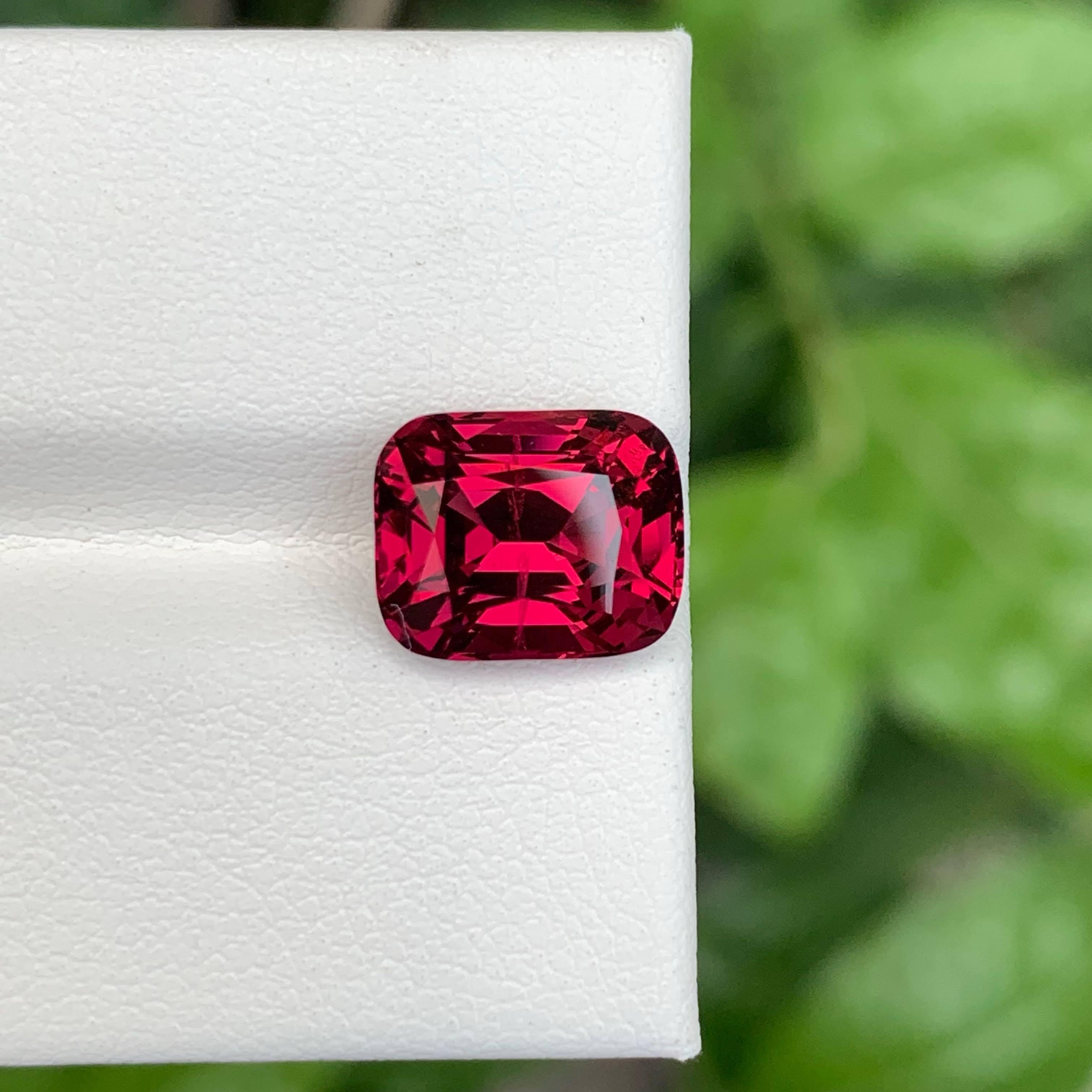 5.00 Karat Lose rosa-roter Granat Stein Kissenschliff Natürlicher tansanischer Edelstein (Moderne) im Angebot