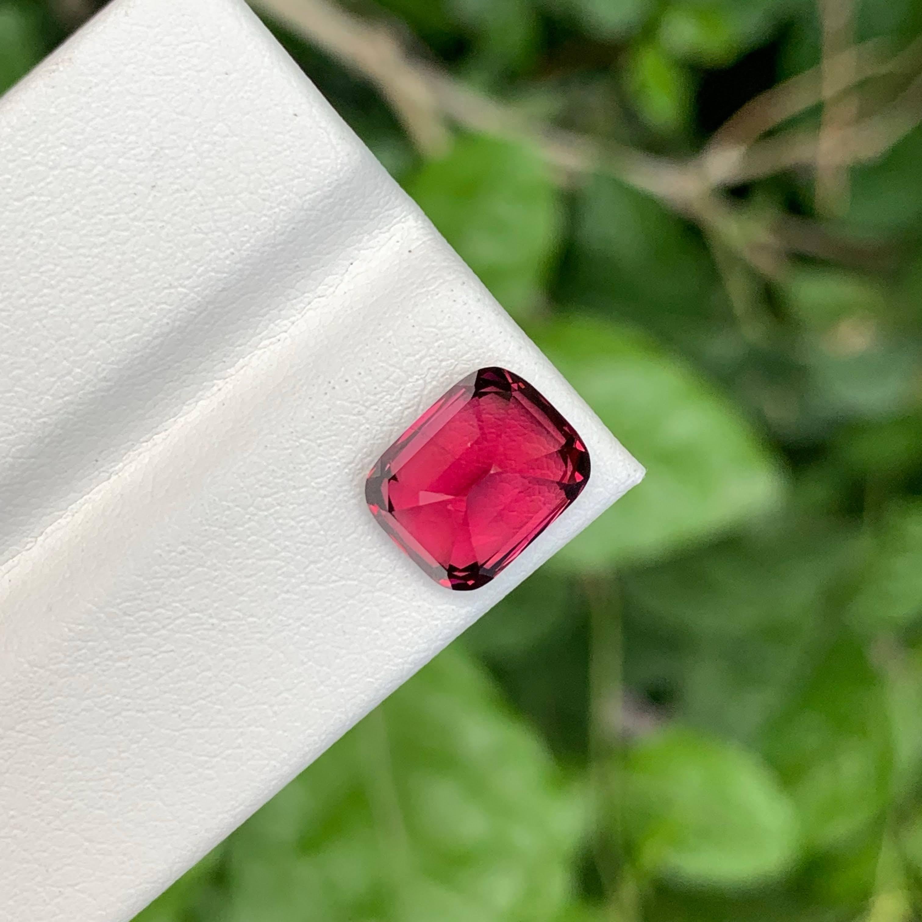 5.00 Karat Lose rosa-roter Granat Stein Kissenschliff Natürlicher tansanischer Edelstein im Zustand „Neu“ im Angebot in Bangkok, TH