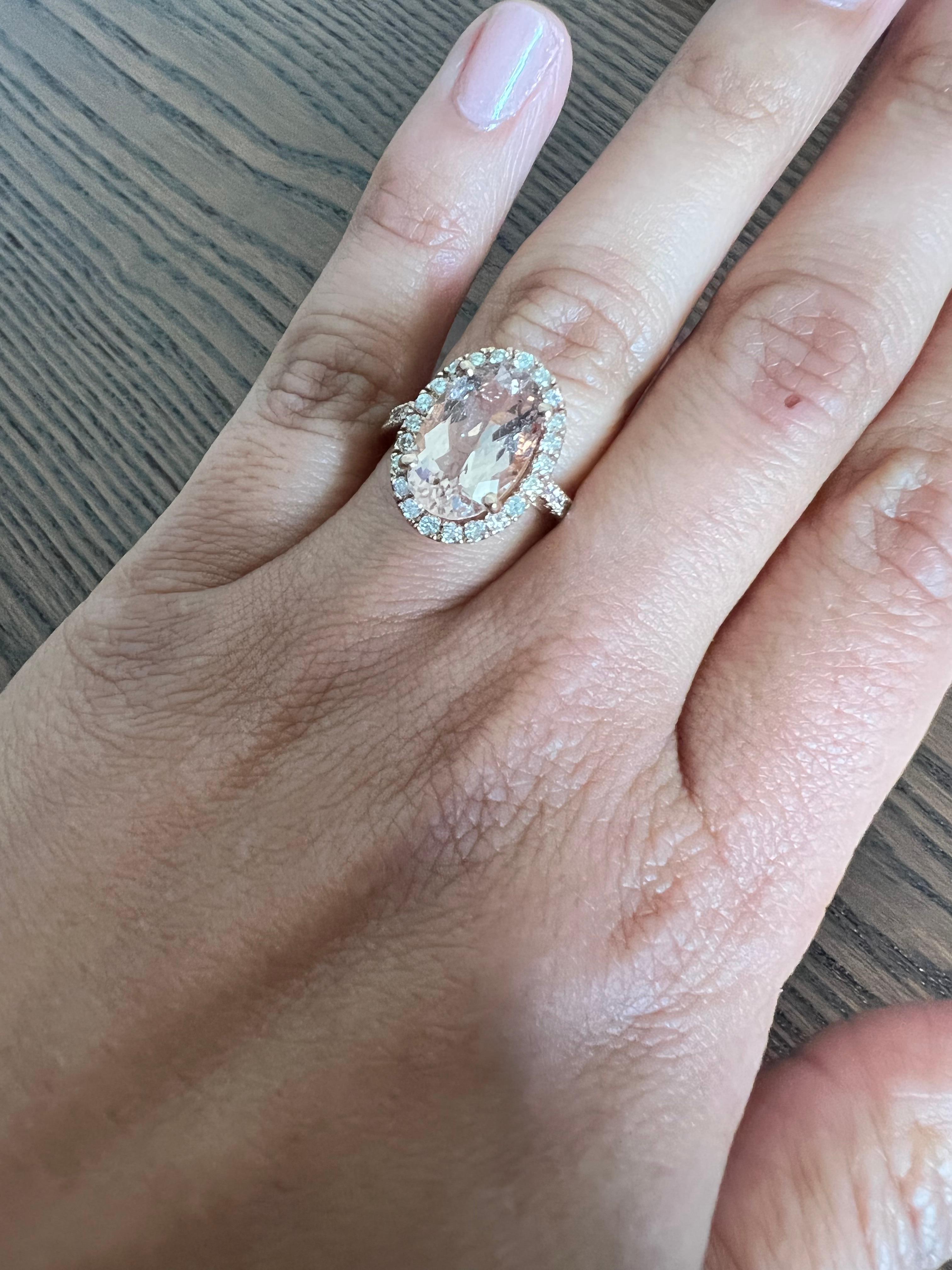 5.00 Carat Morganite Diamond Rose Gold Engagement Ring For Sale 2