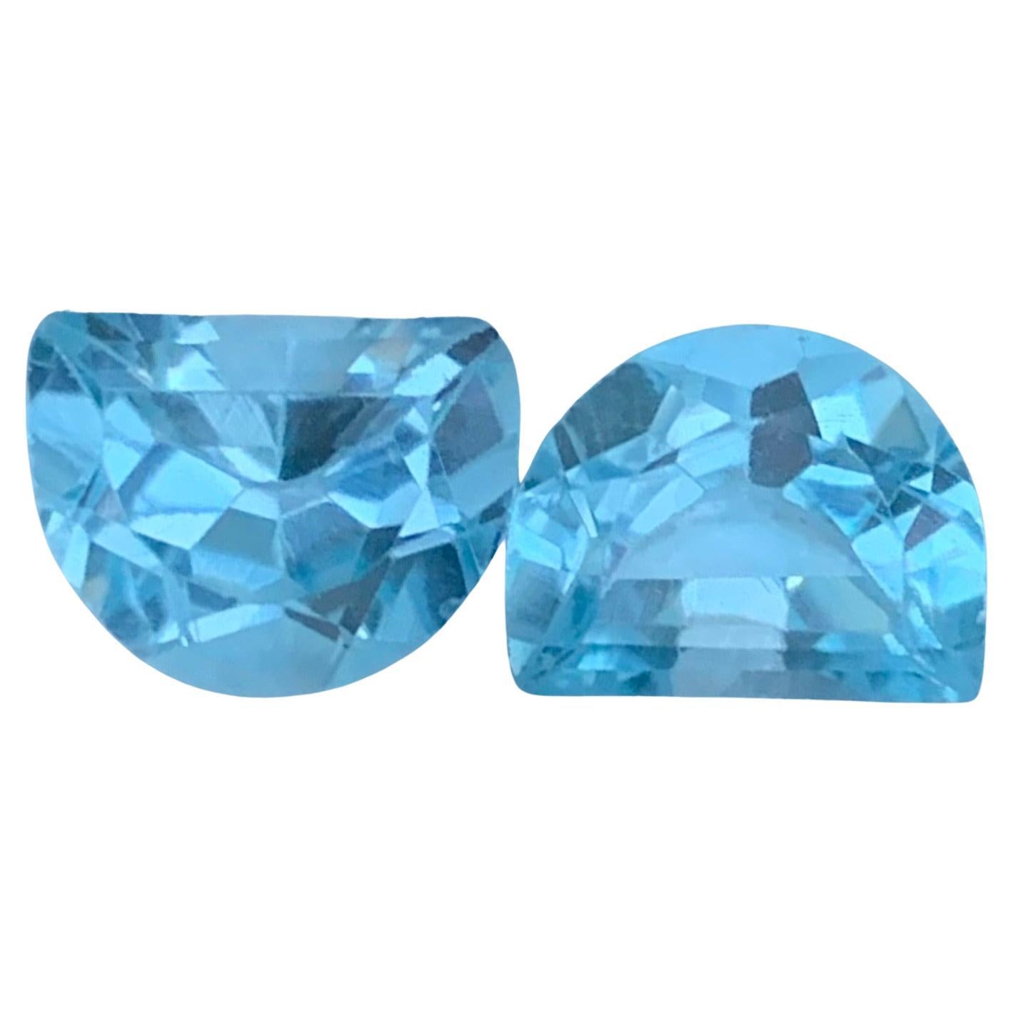 5.00 Carat Natural Loose Blue Topaz Pair Crescent Moon Shape Gemstone For Sale