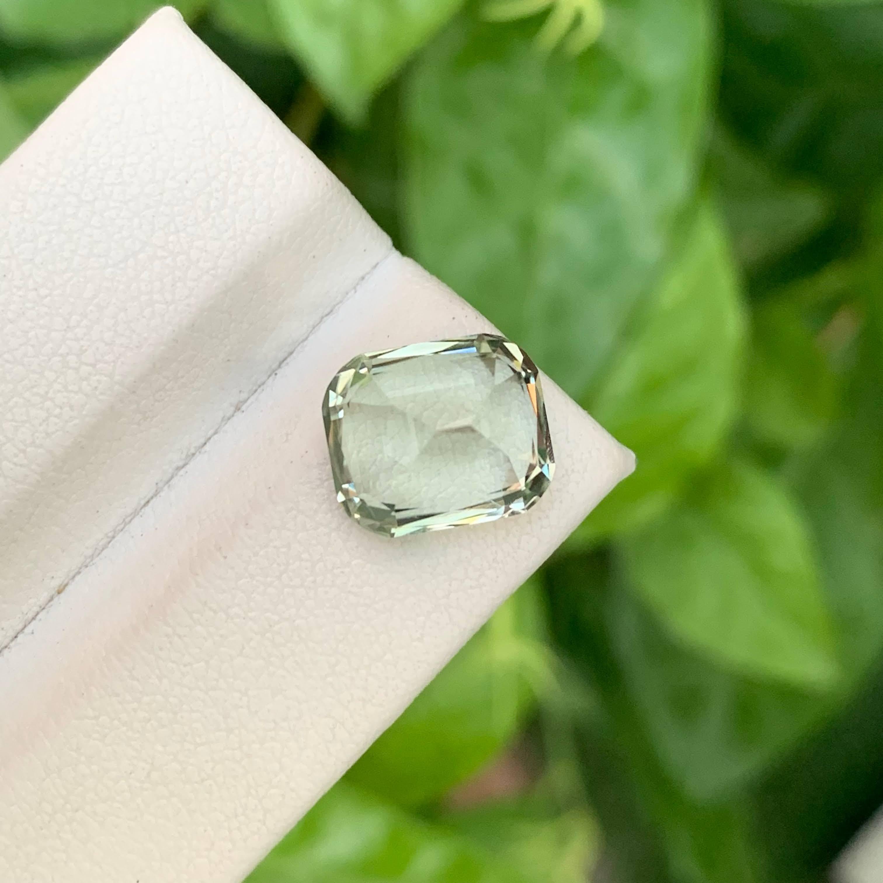 5.00 Carat Natural Loose Greenish Amethyst Stone Cushion Cut African Gemstone (pierre précieuse africaine) en vente 3
