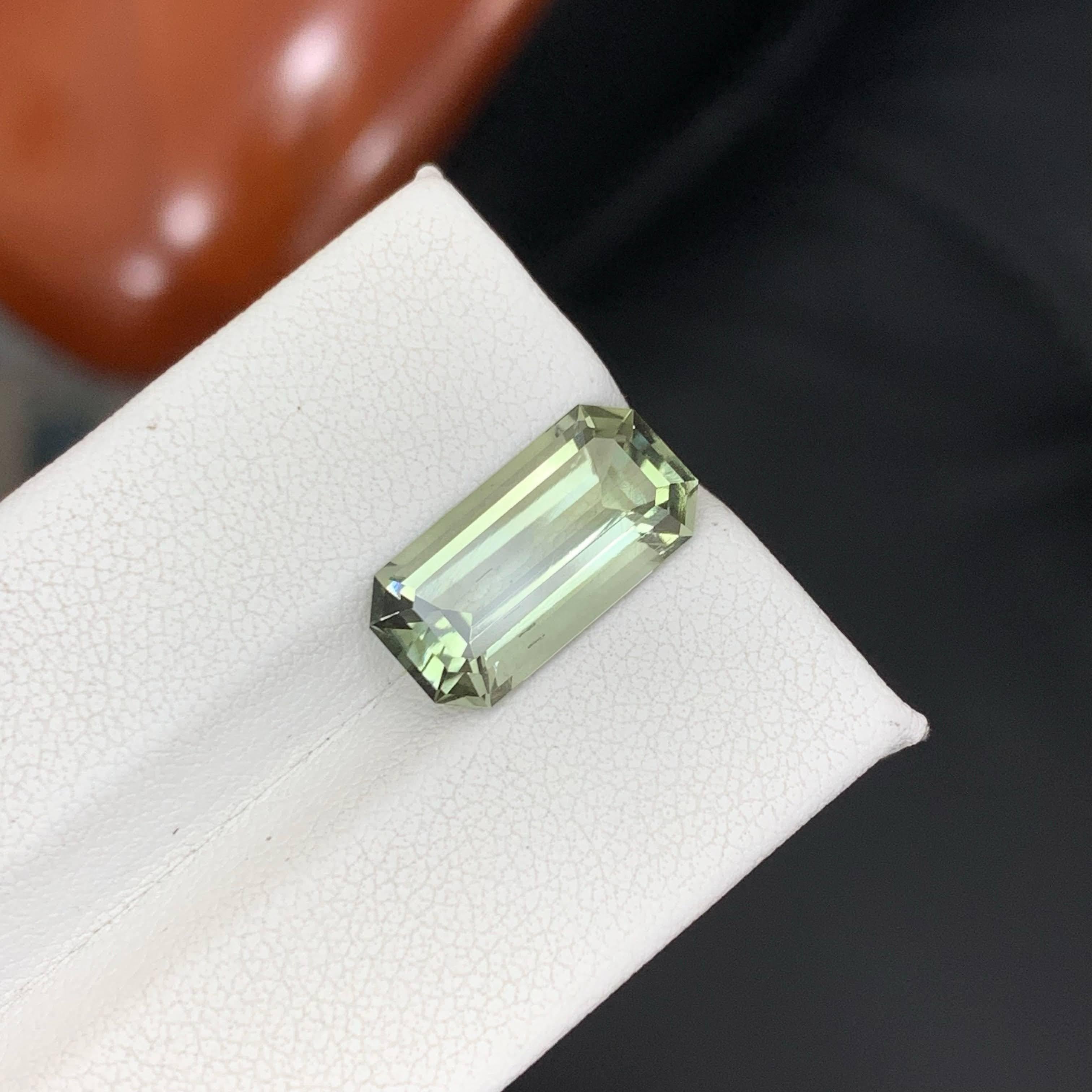 5,00 Karat Natürlicher loser grünlicher Amethyst Stein Smaragd Schliff Afrikanischer Edelstein für Damen oder Herren im Angebot