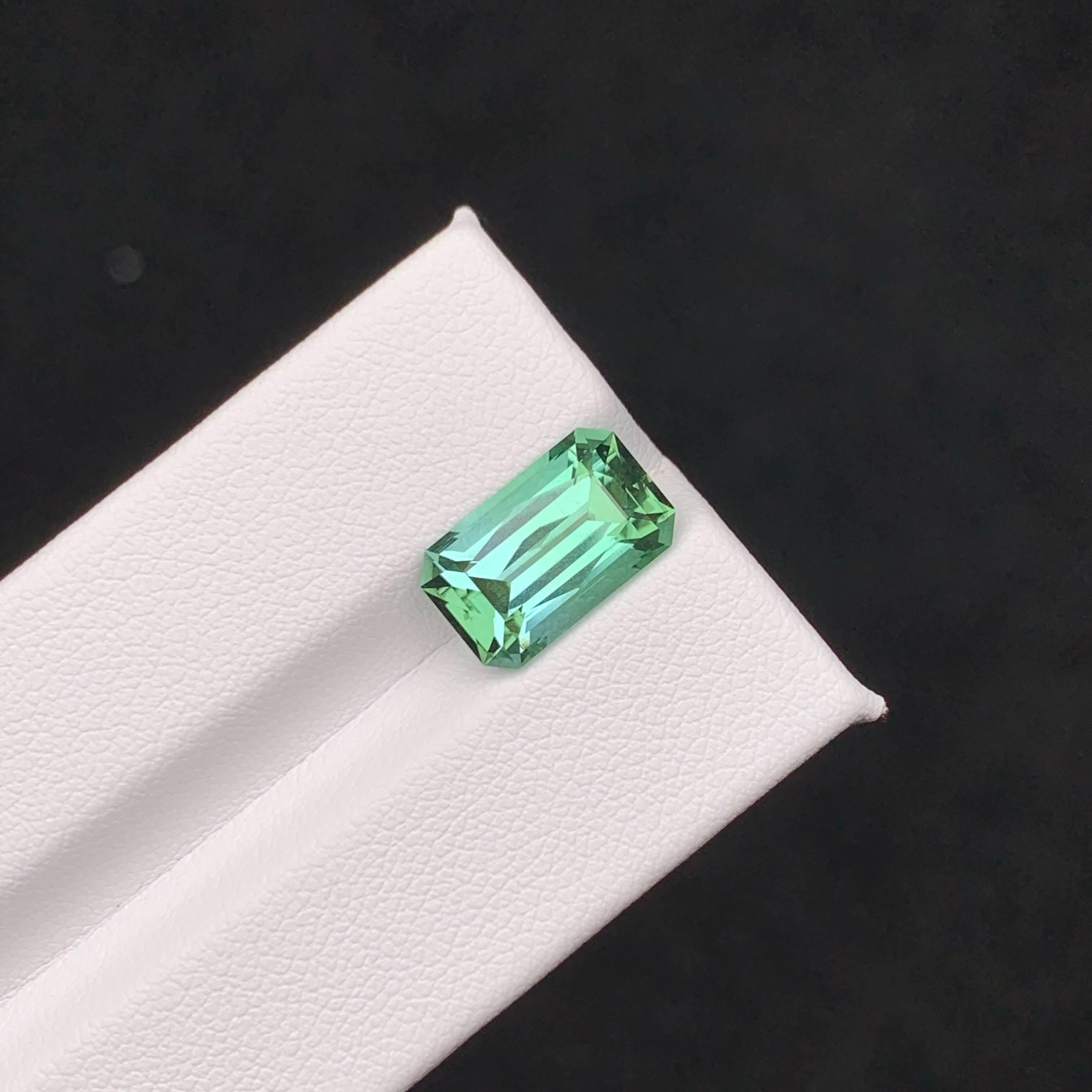 5.00 Carat Natural Loose Lagoon Color Tourmaline Cushion Cut Afghan Gemstone (pierre précieuse afghane) en vente 5