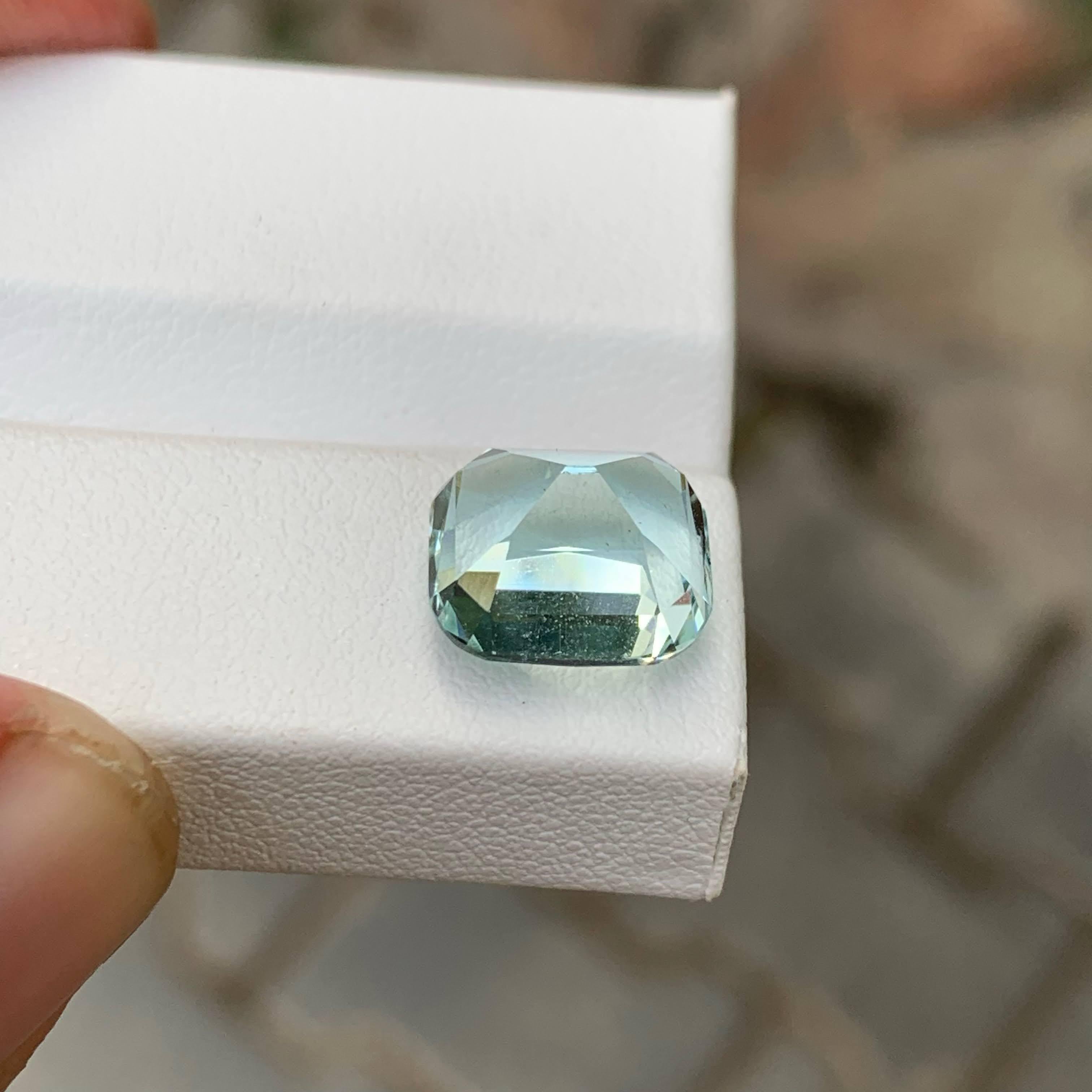 5.00 Carat Natural Loose Light Blue Aquamarine Cushion Cut Pakistani Gemstone (Aigue-marine bleu clair taillée en coussin) en vente 2