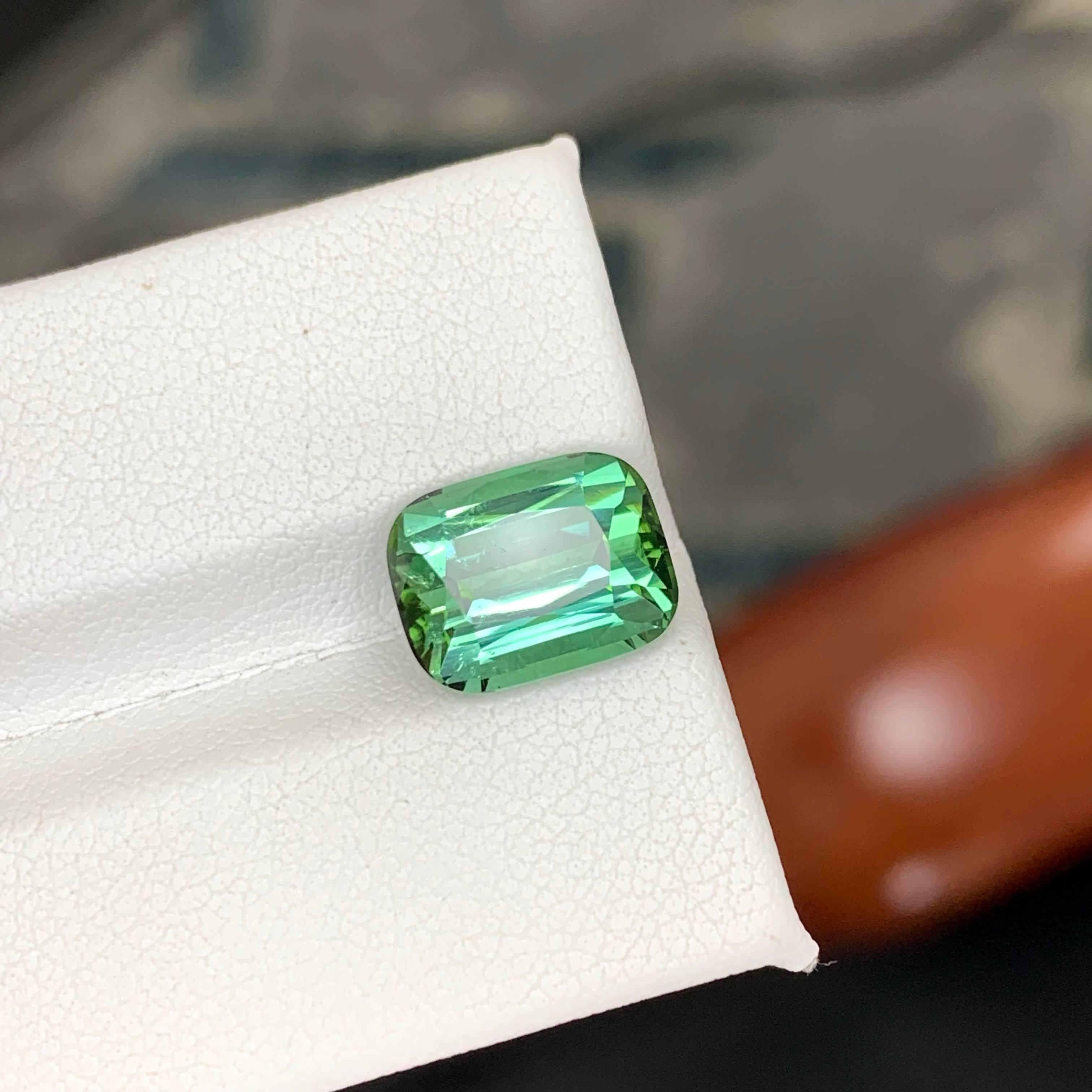 5.00 Carat Natural Loose Mine Green Tourmaline Stone Cushion Cut Afghan Gemstone (pierre précieuse afghane) en vente 4