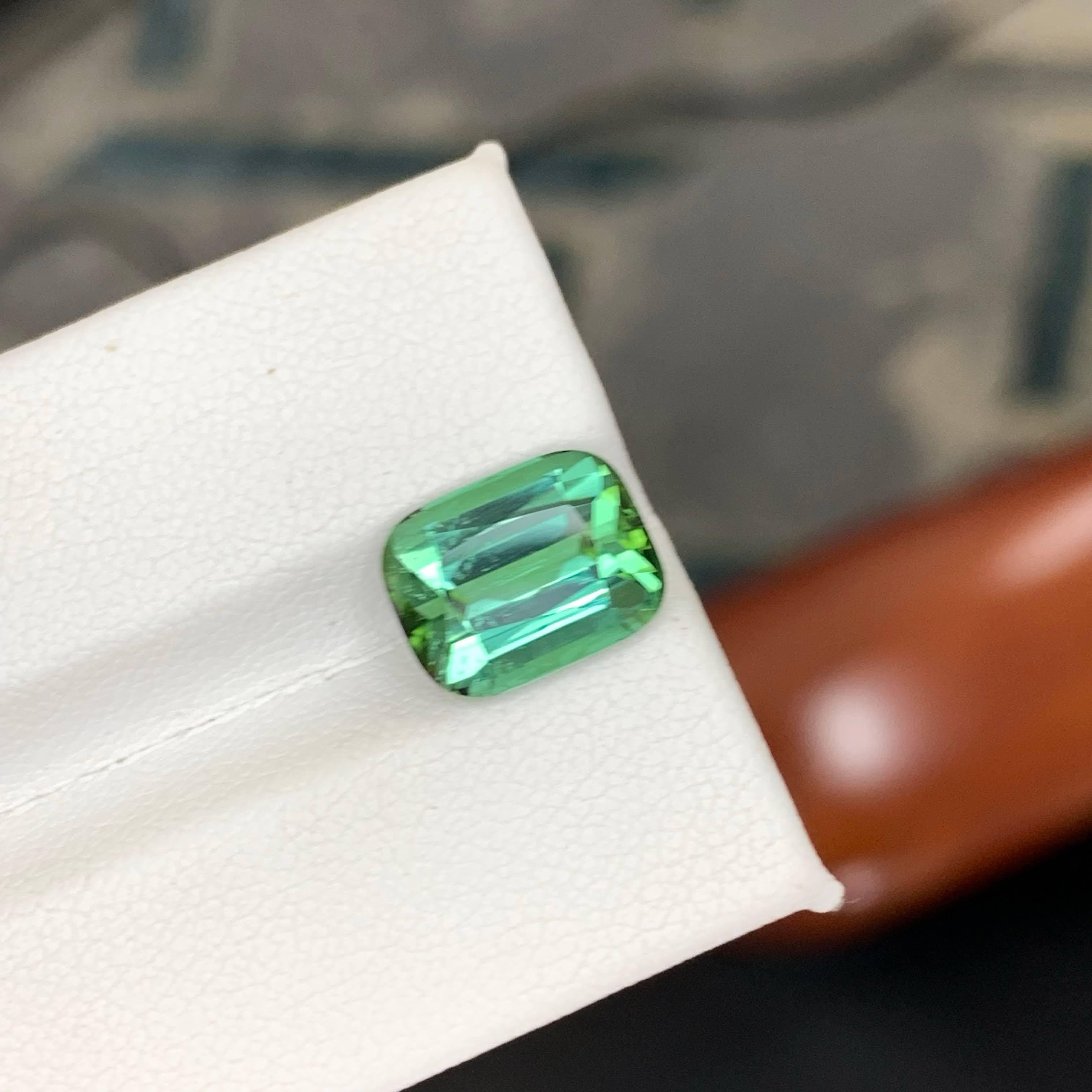 5.00 Carat Natural Loose Mine Green Tourmaline Stone Cushion Cut Afghan Gemstone (pierre précieuse afghane) Neuf - En vente à Bangkok, TH
